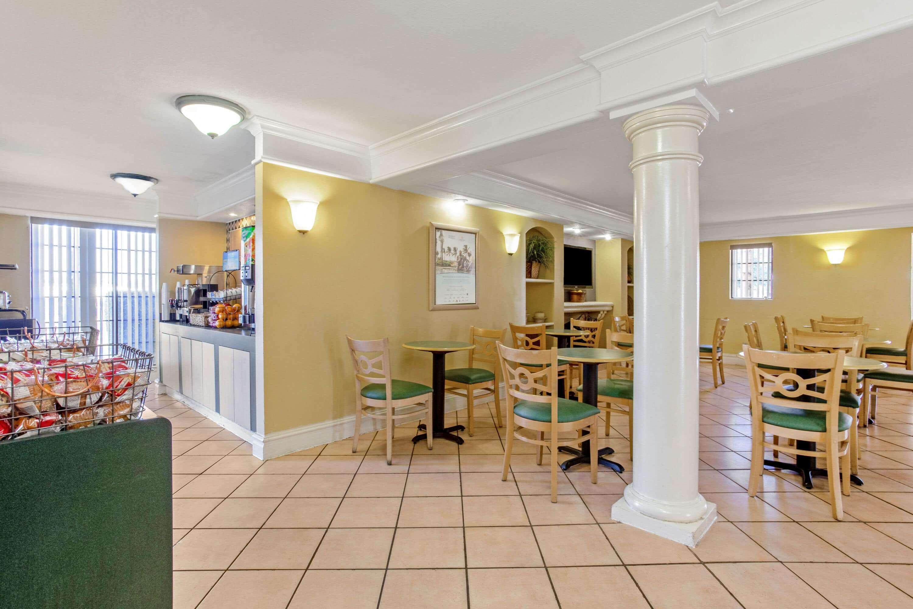 La Quinta By Wyndham Tampa Bay Clearwater Hotel Pinellas Park