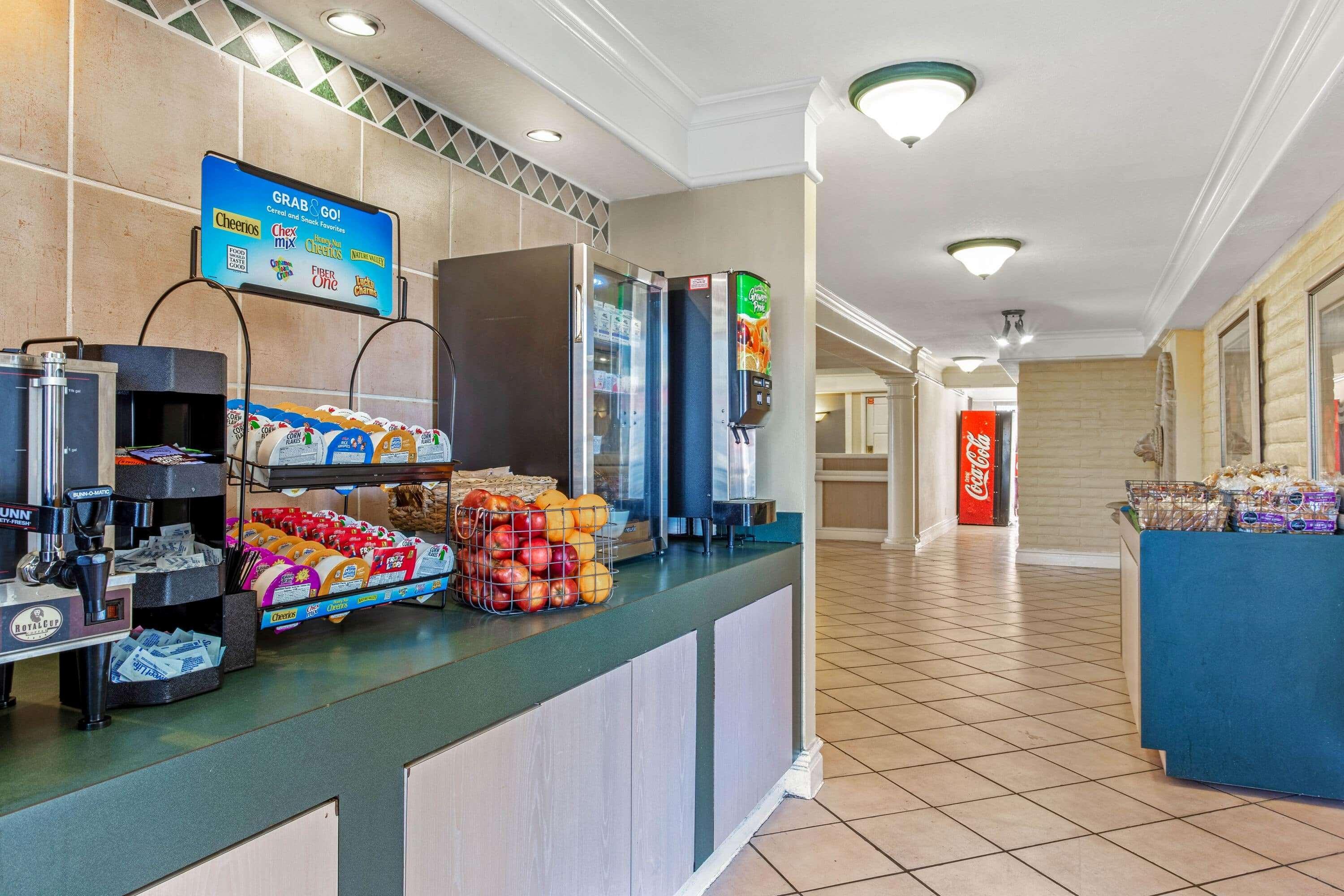 La Quinta By Wyndham Tampa Bay Clearwater Hotel 3*
