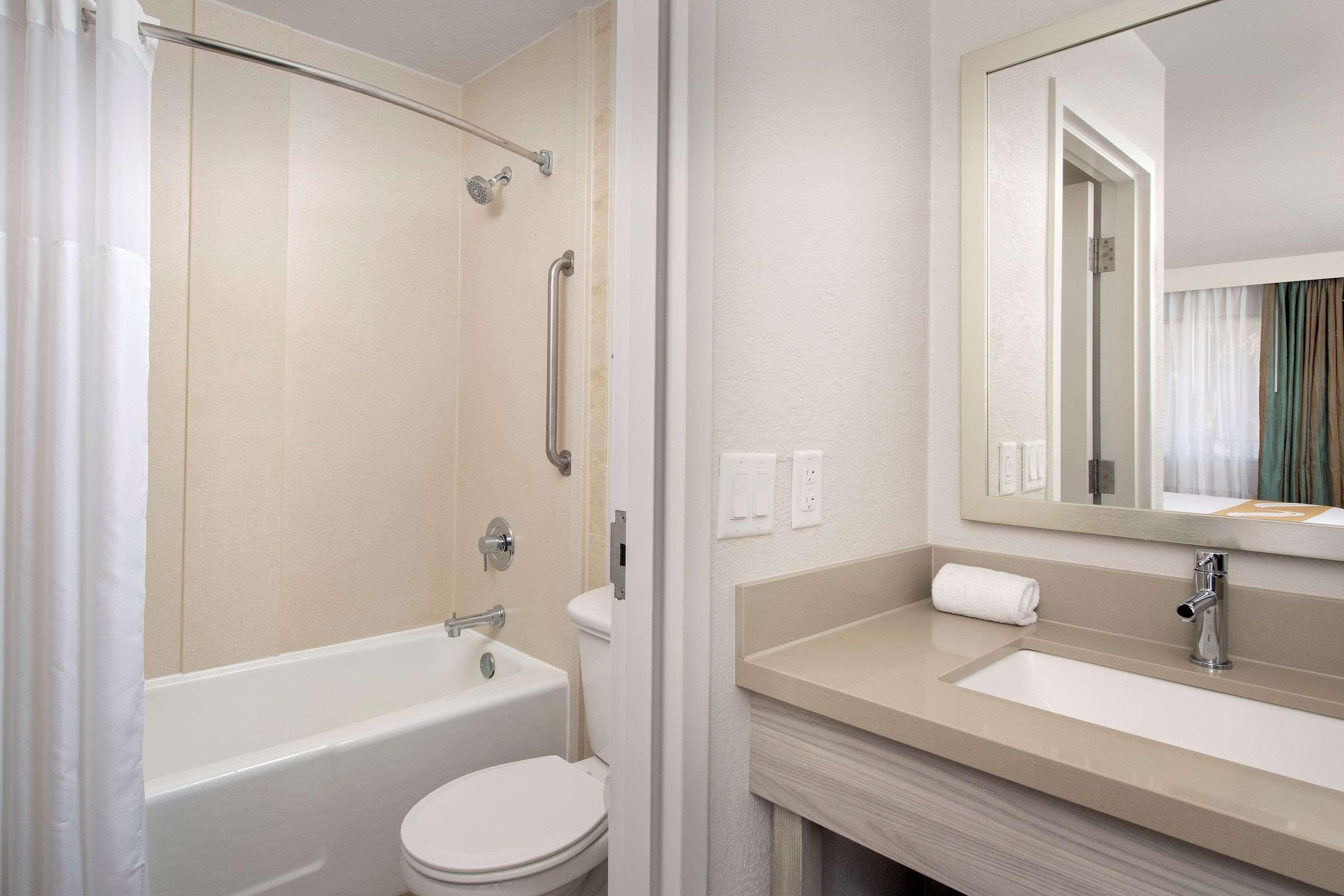 Quality Atlantic Beach-mayo Clinic Jax Area Inn