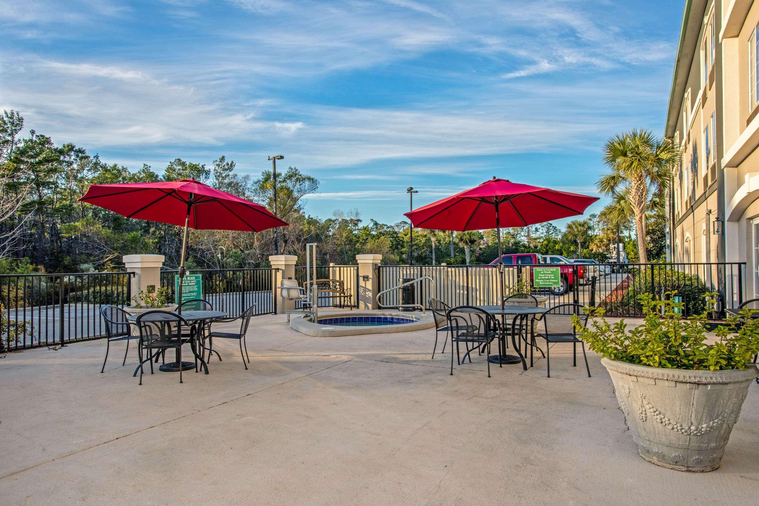 La Quinta By Wyndham Pcb Coastal Palms