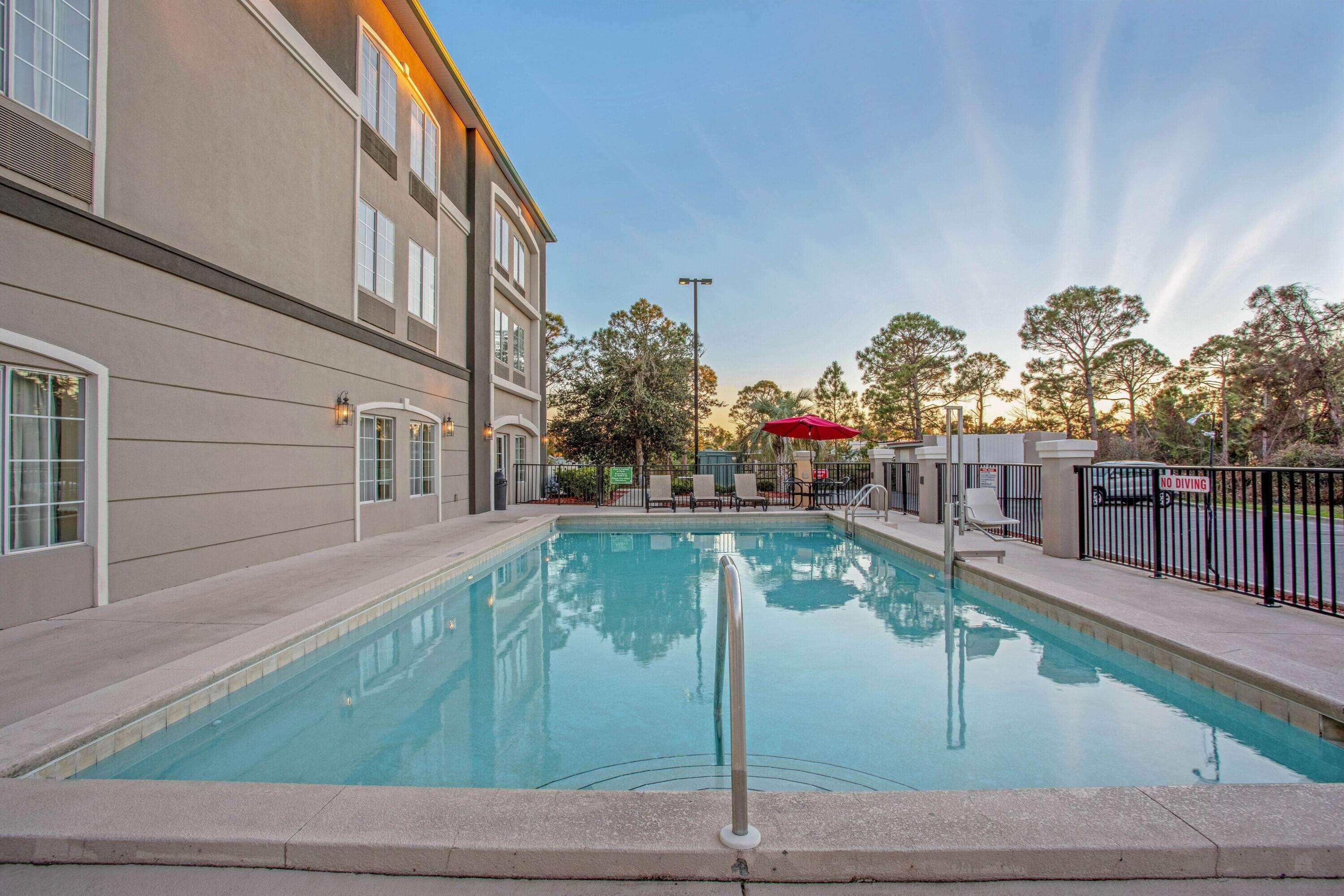 Hotel La Quinta By Wyndham Pcb Coastal Palms