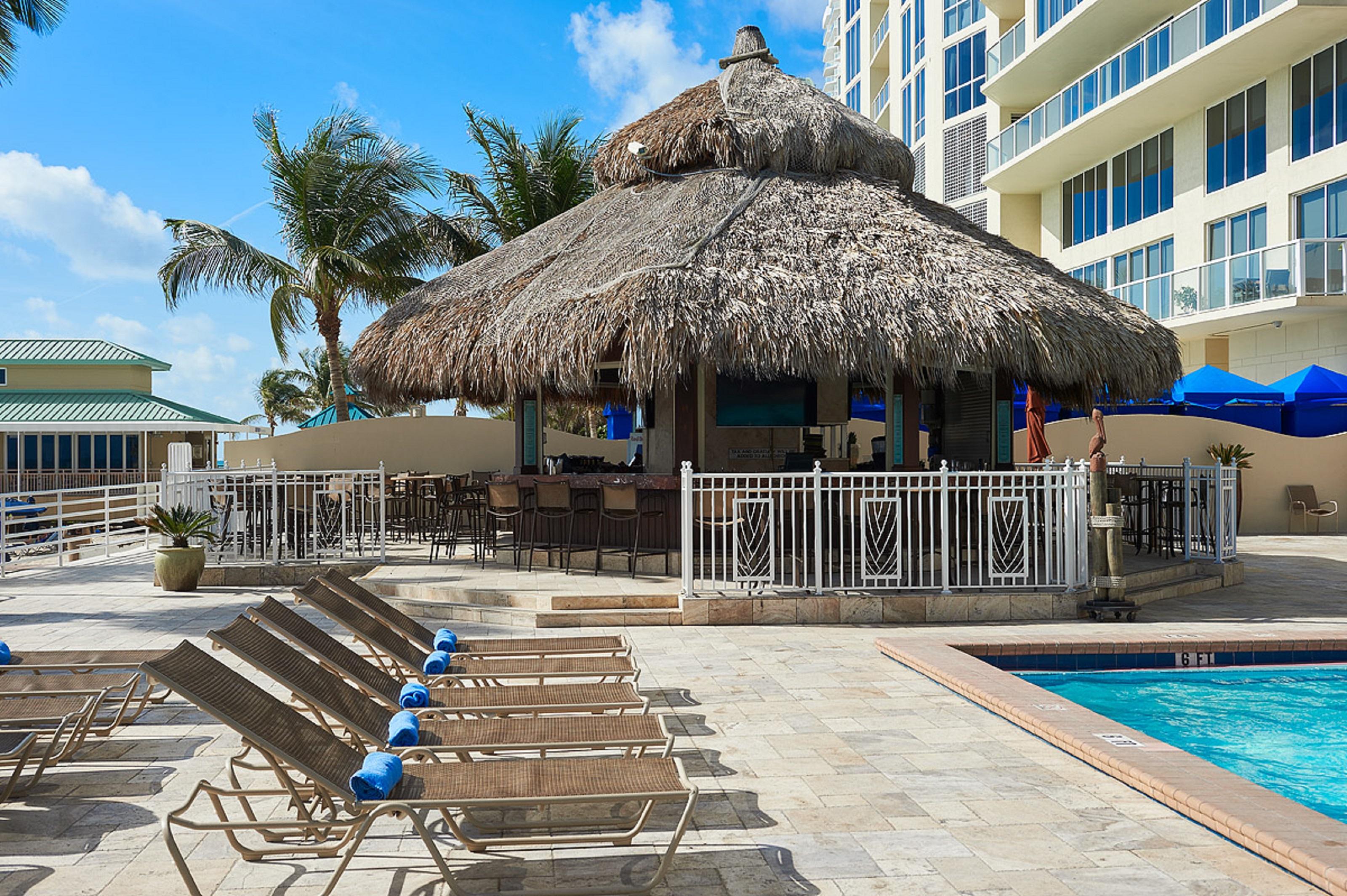 Newport Beachside & 4*