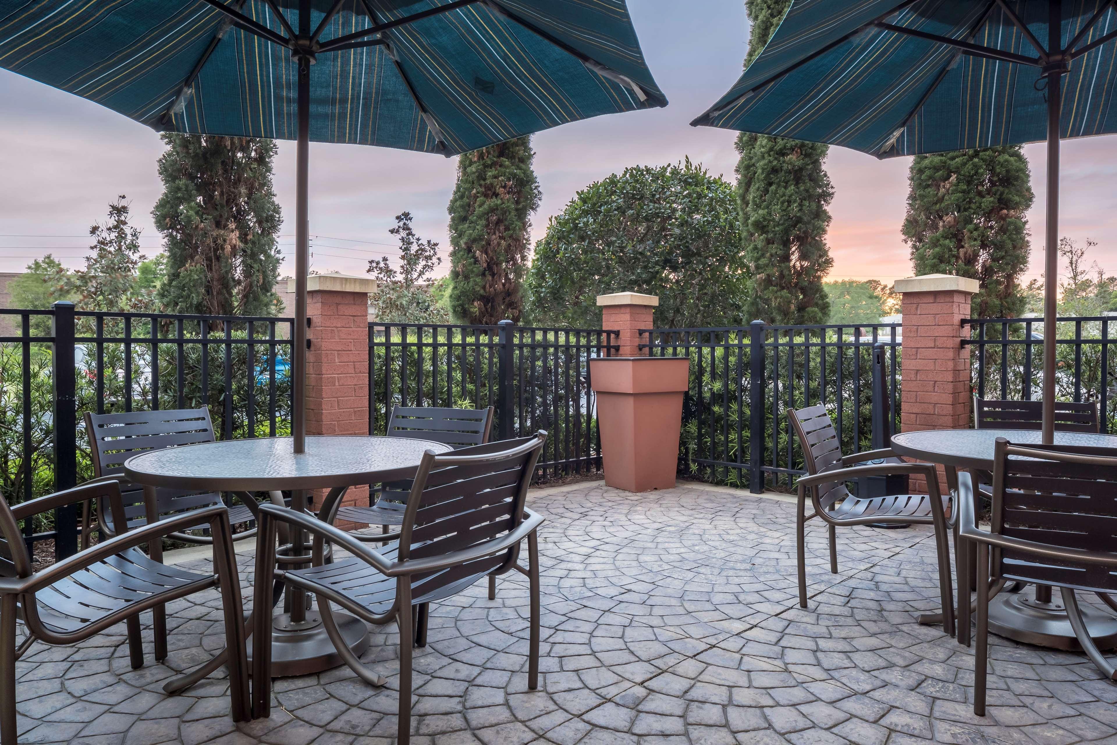 Hyatt Place Airport 4*