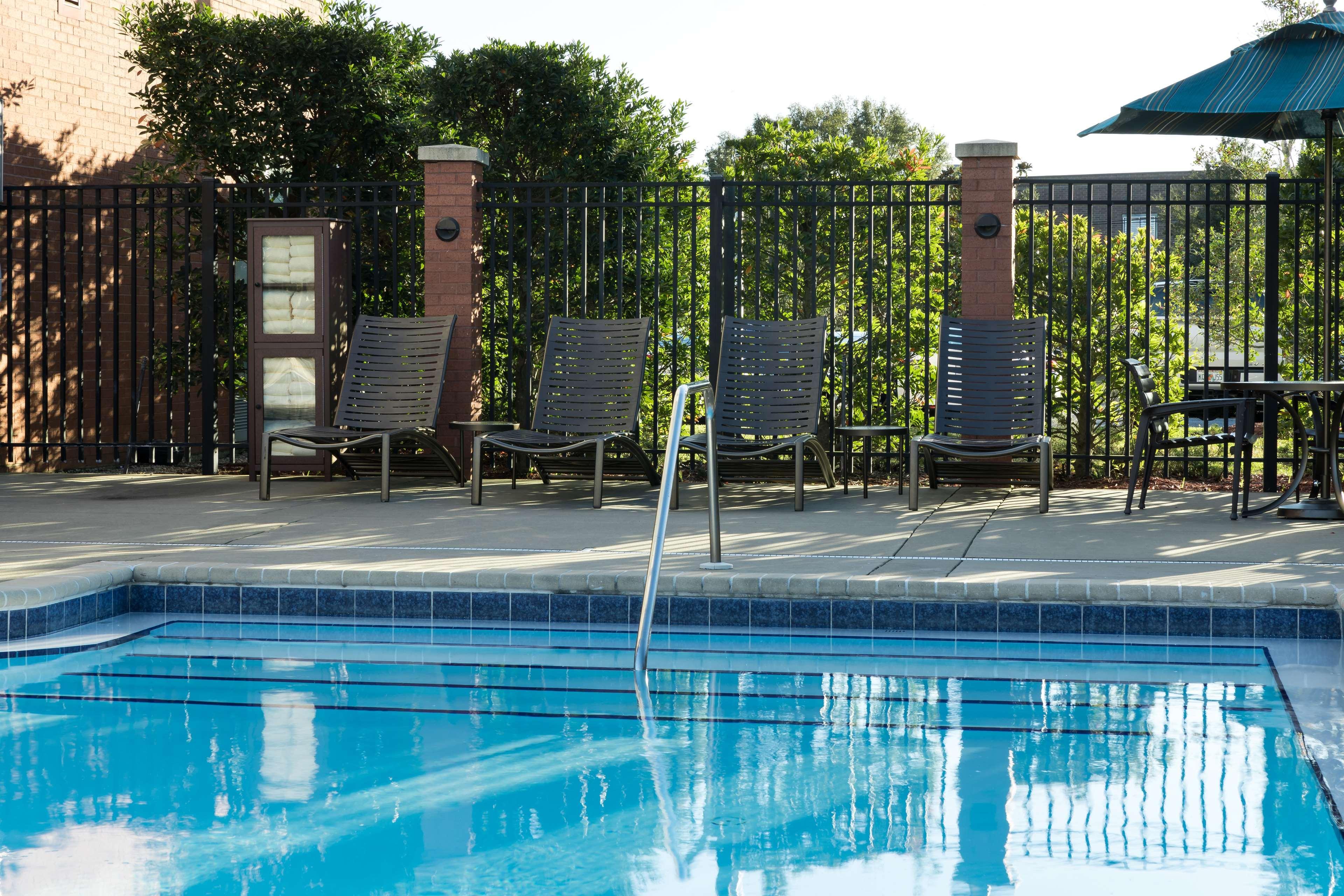 Hyatt Place Airport Hotel