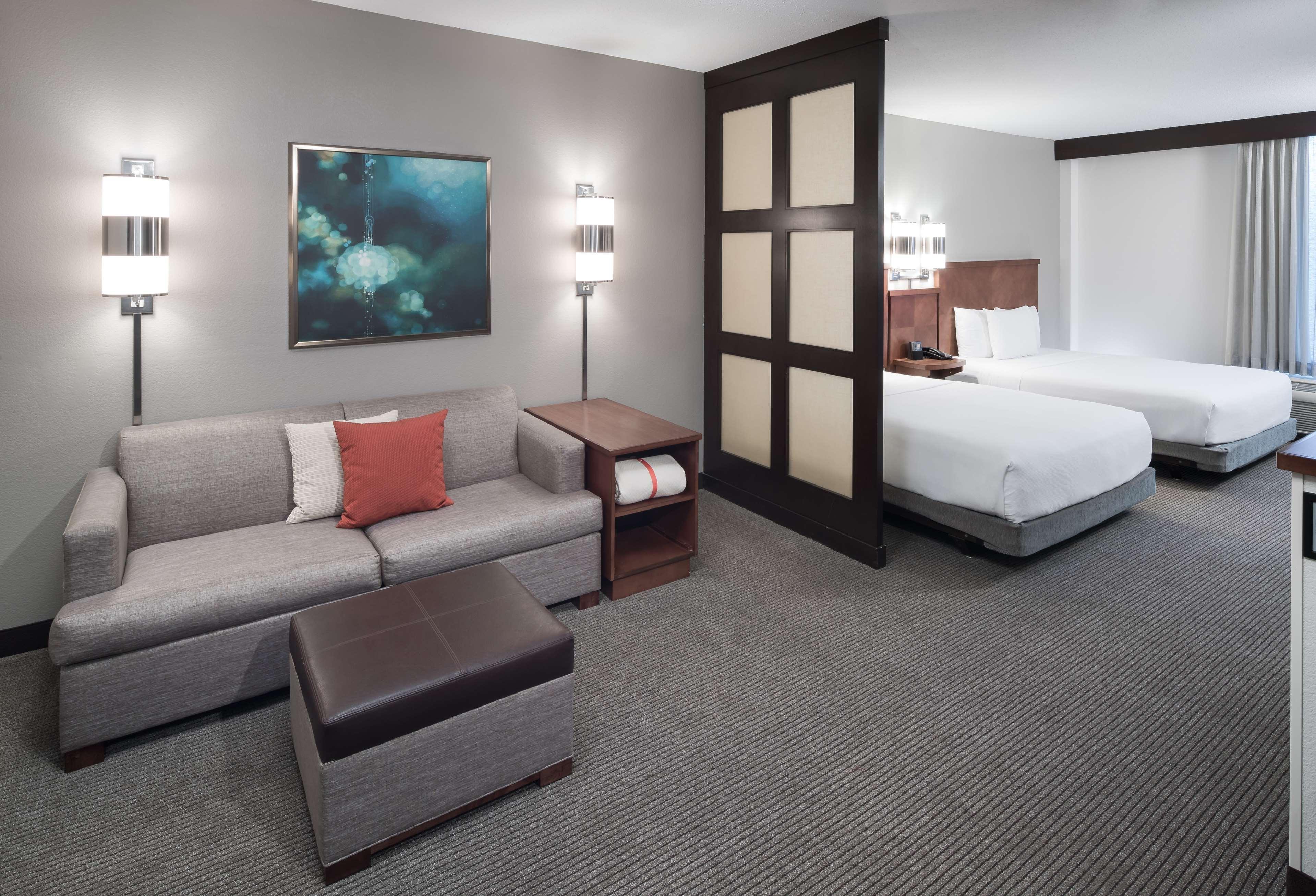 Hyatt Place Airport Jacksonville