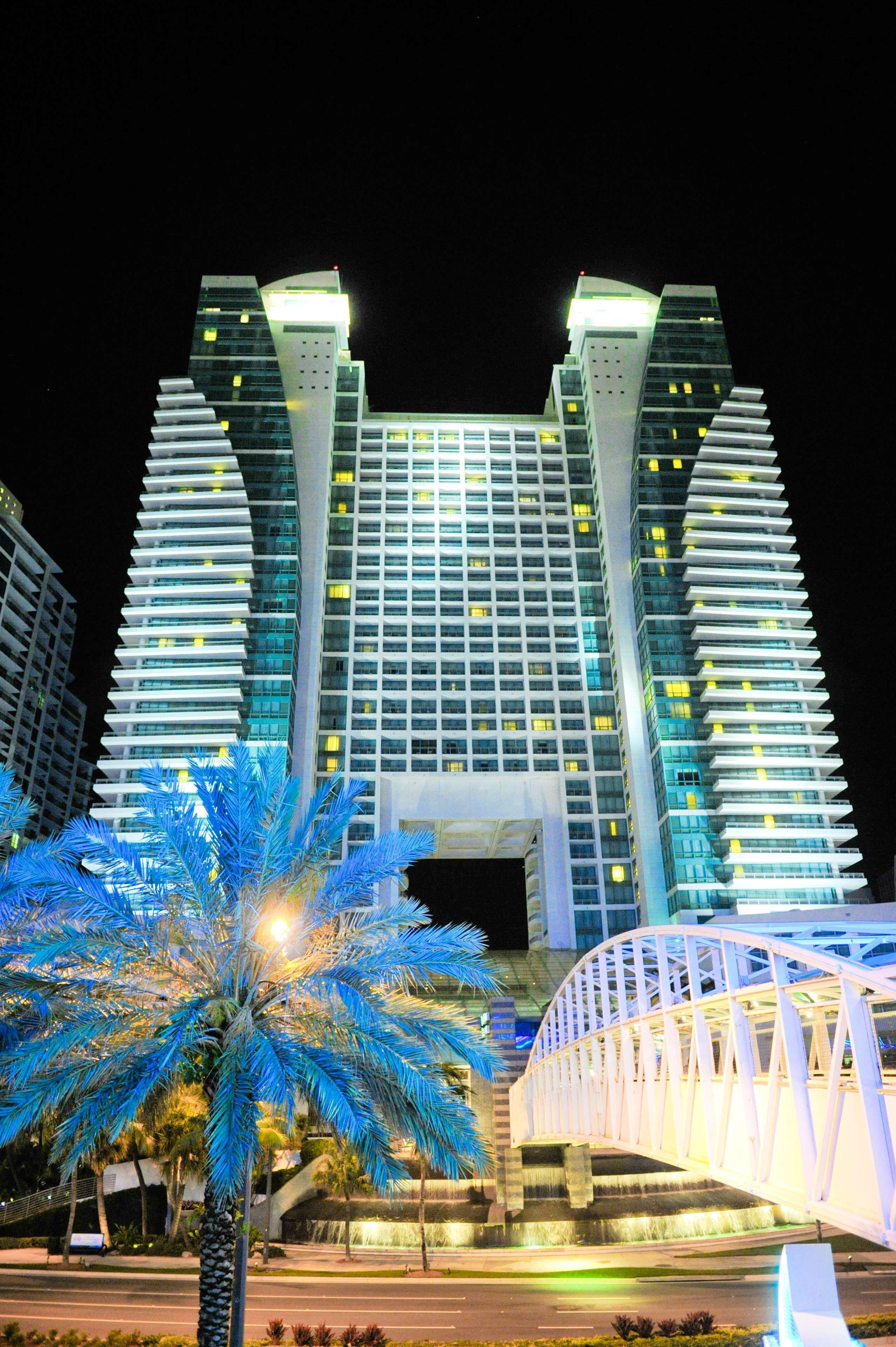 The Diplomat Hollywood, Curio Collection By Hilton 4* Hollywood