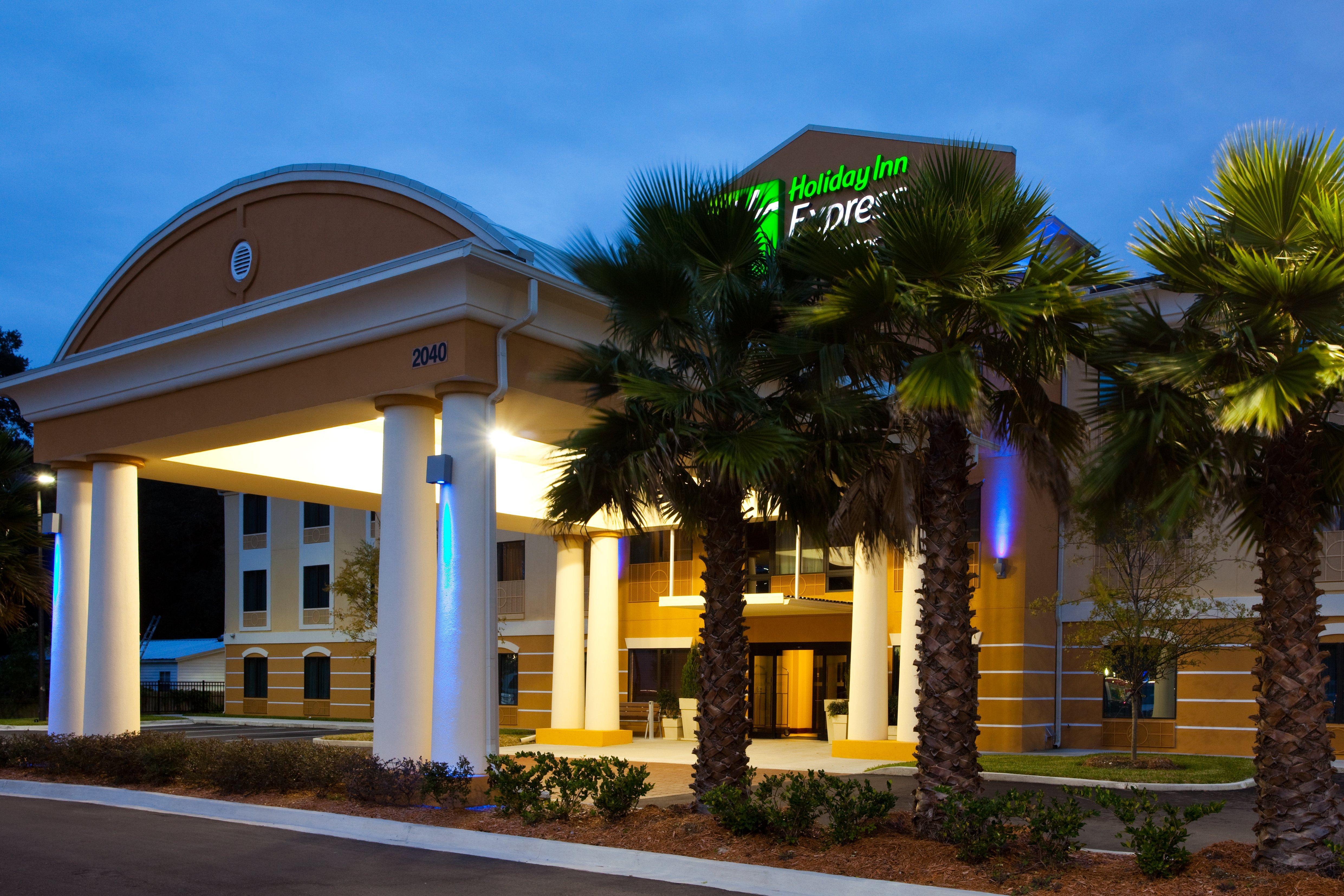 Hotel Express & - Mayport / By Ihg 2*