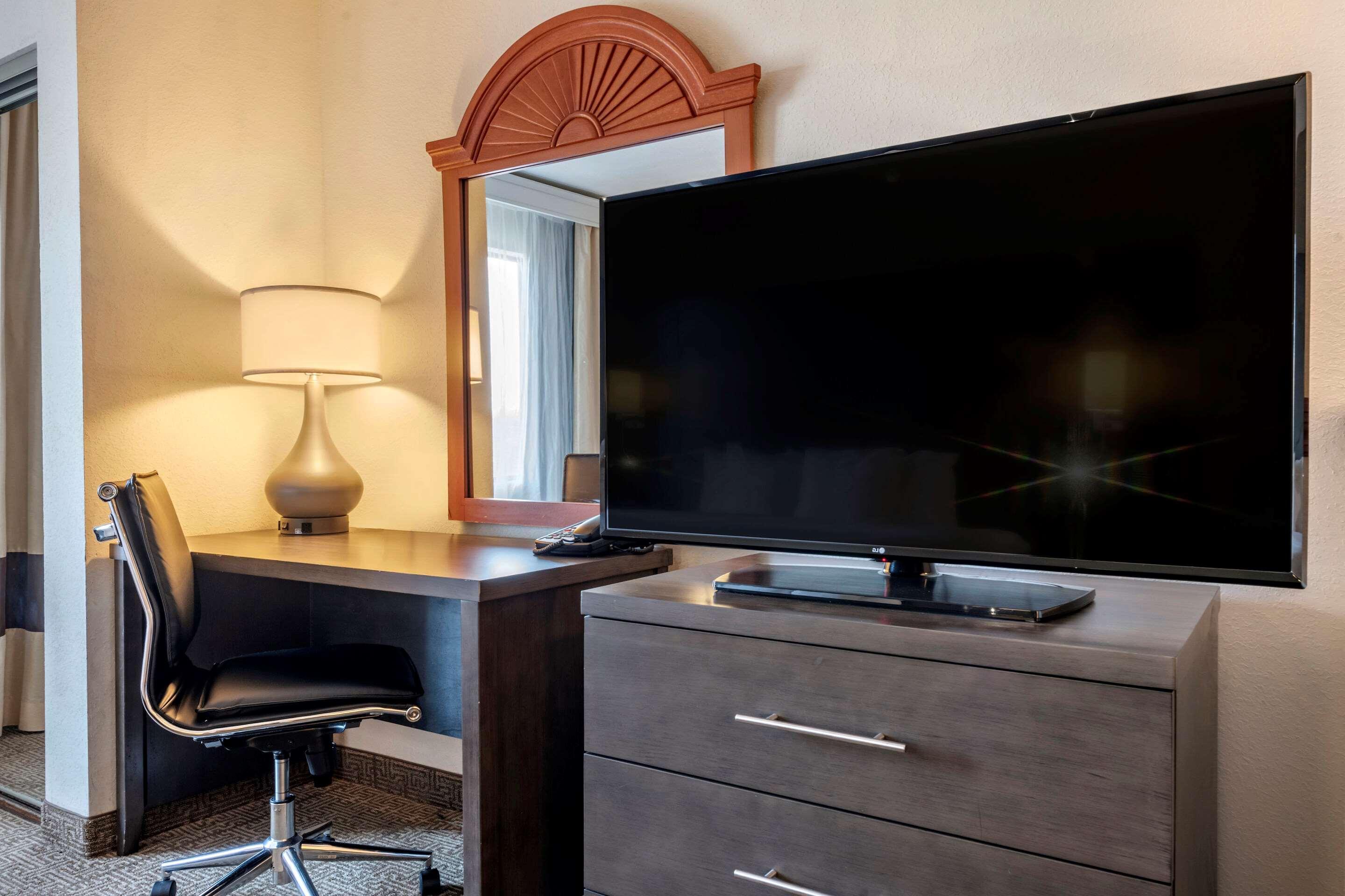 Comfort Pierce I-95 Hotel