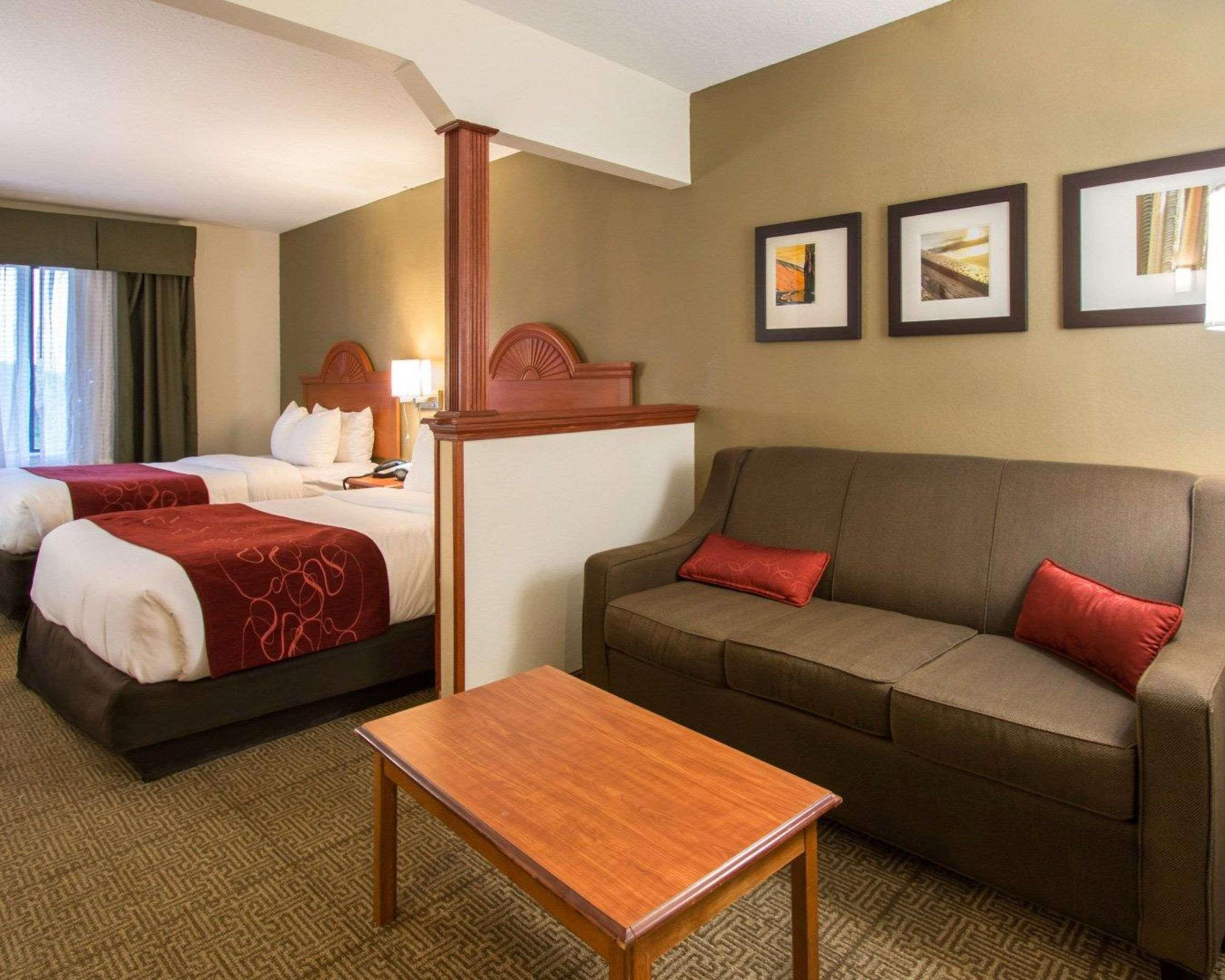 Hotel Comfort Pierce I-95 3*