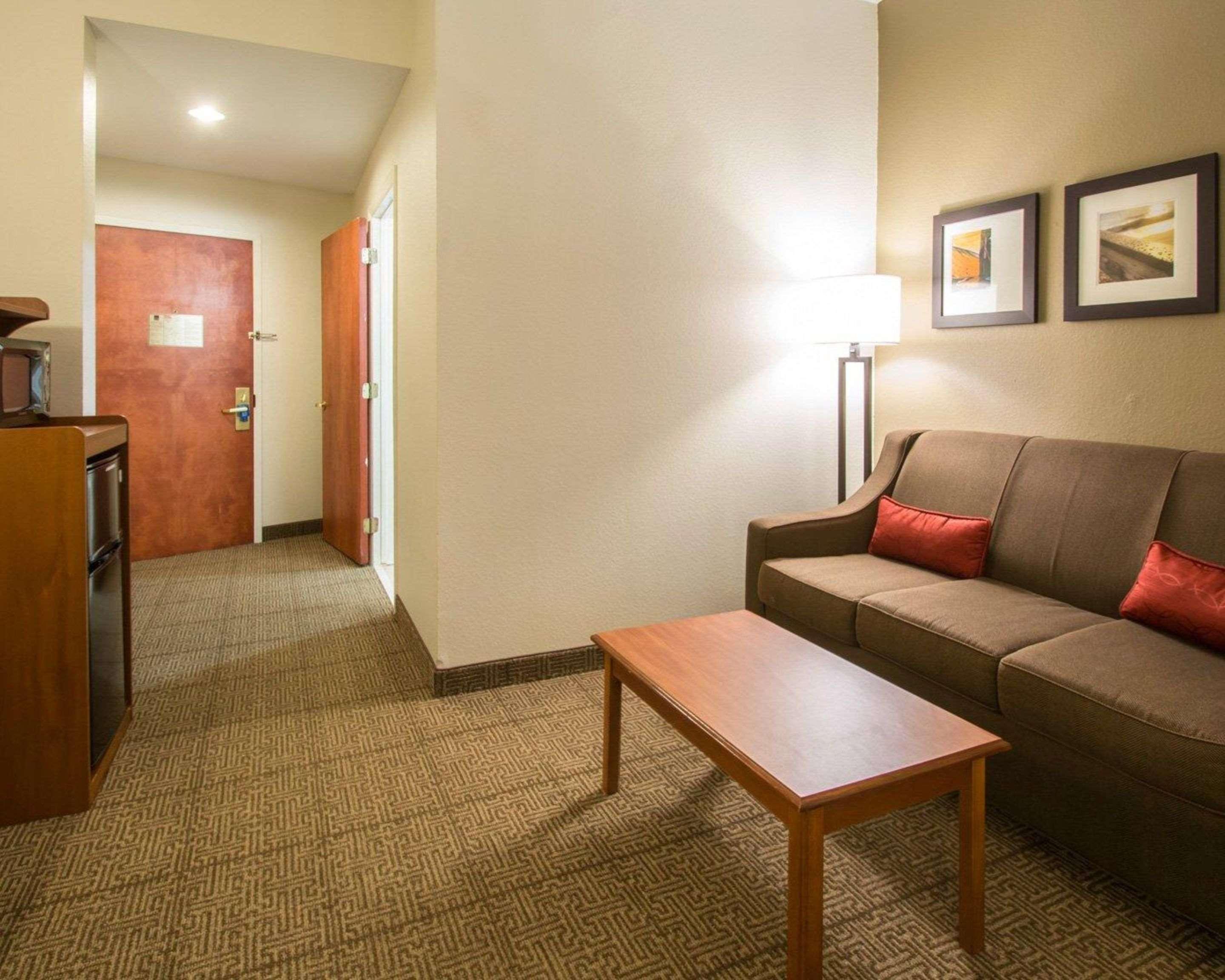 Hotel Comfort Pierce I-95