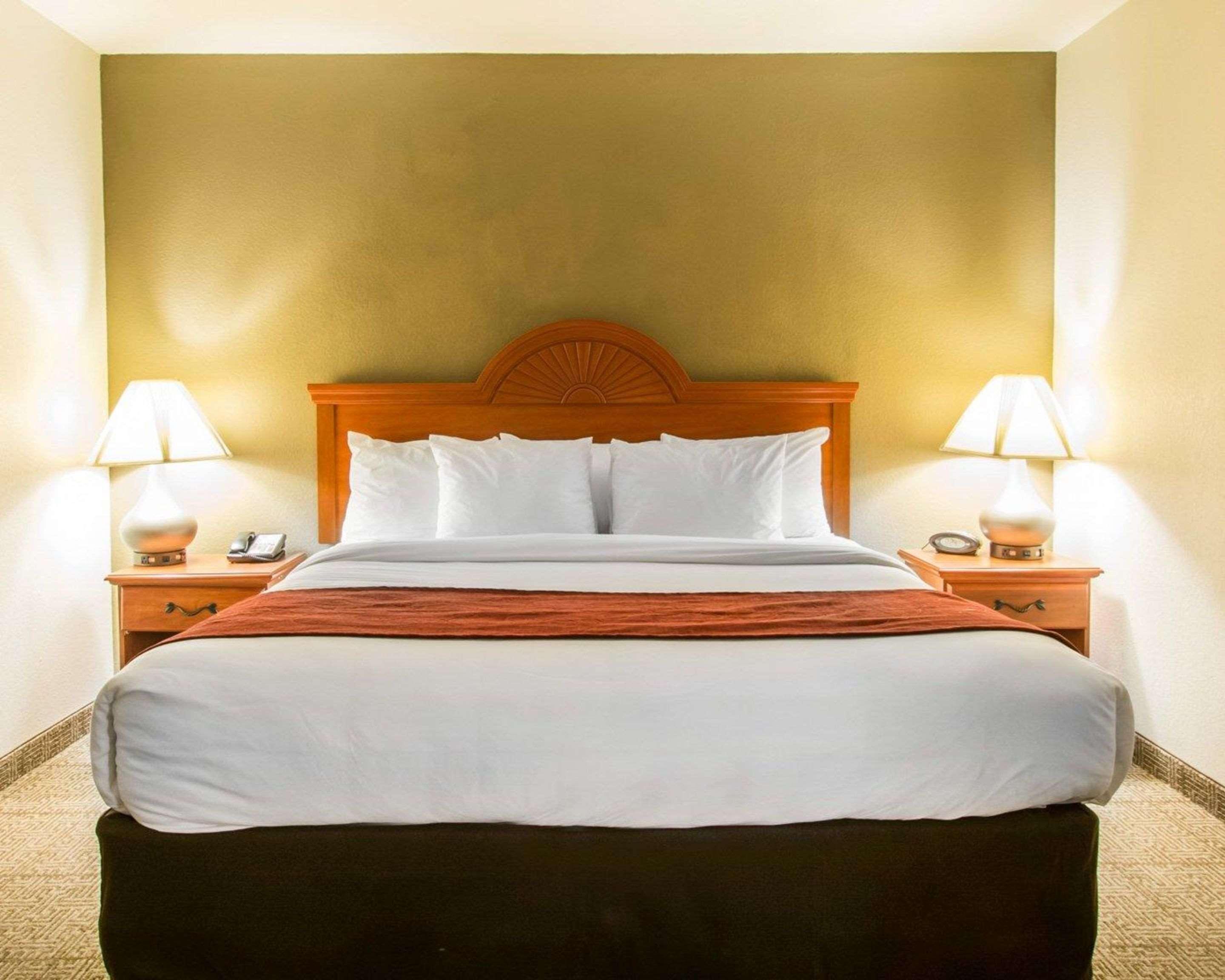 Comfort Pierce I-95 Hotel