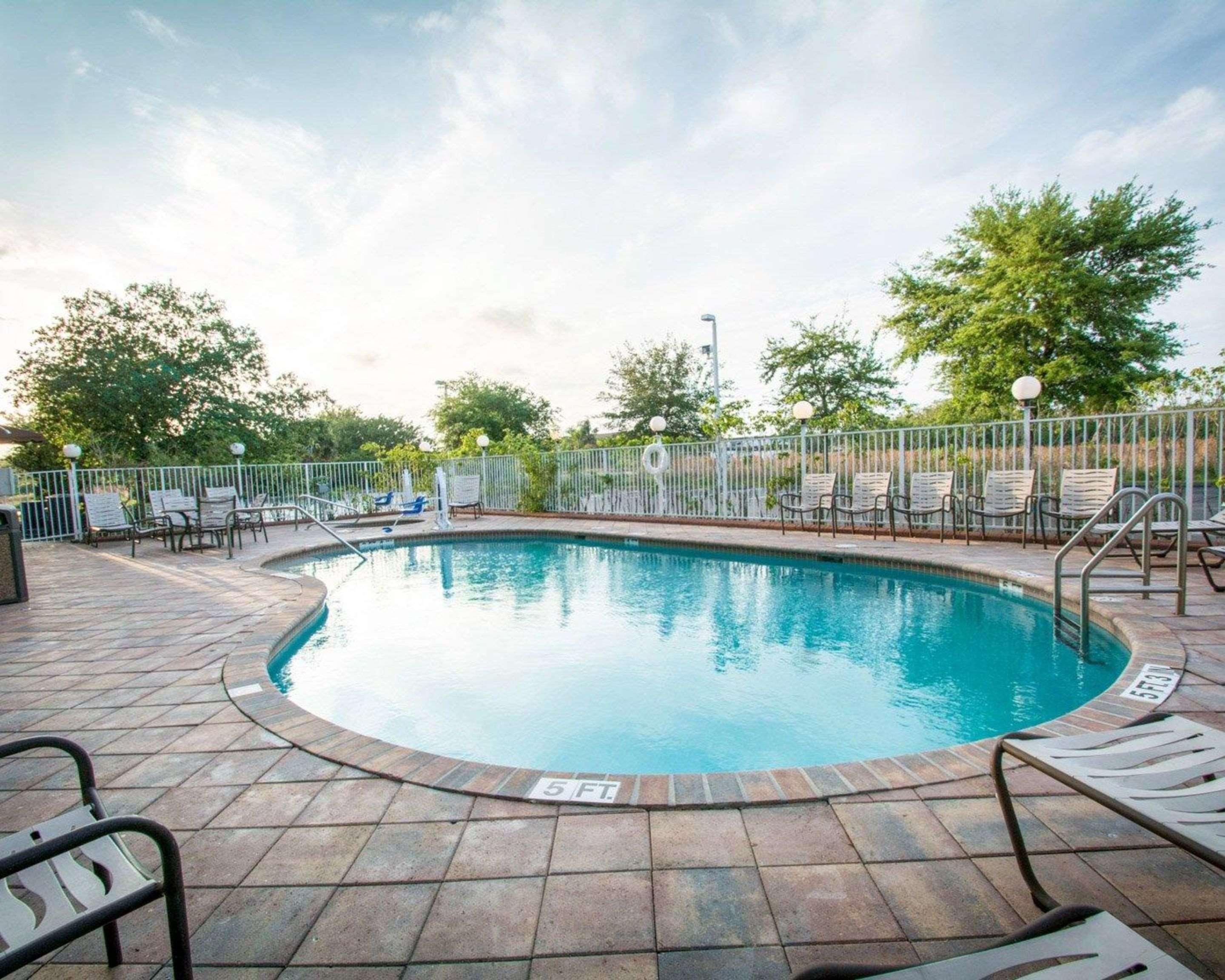 Hotel Comfort Pierce I-95 Fort Pierce