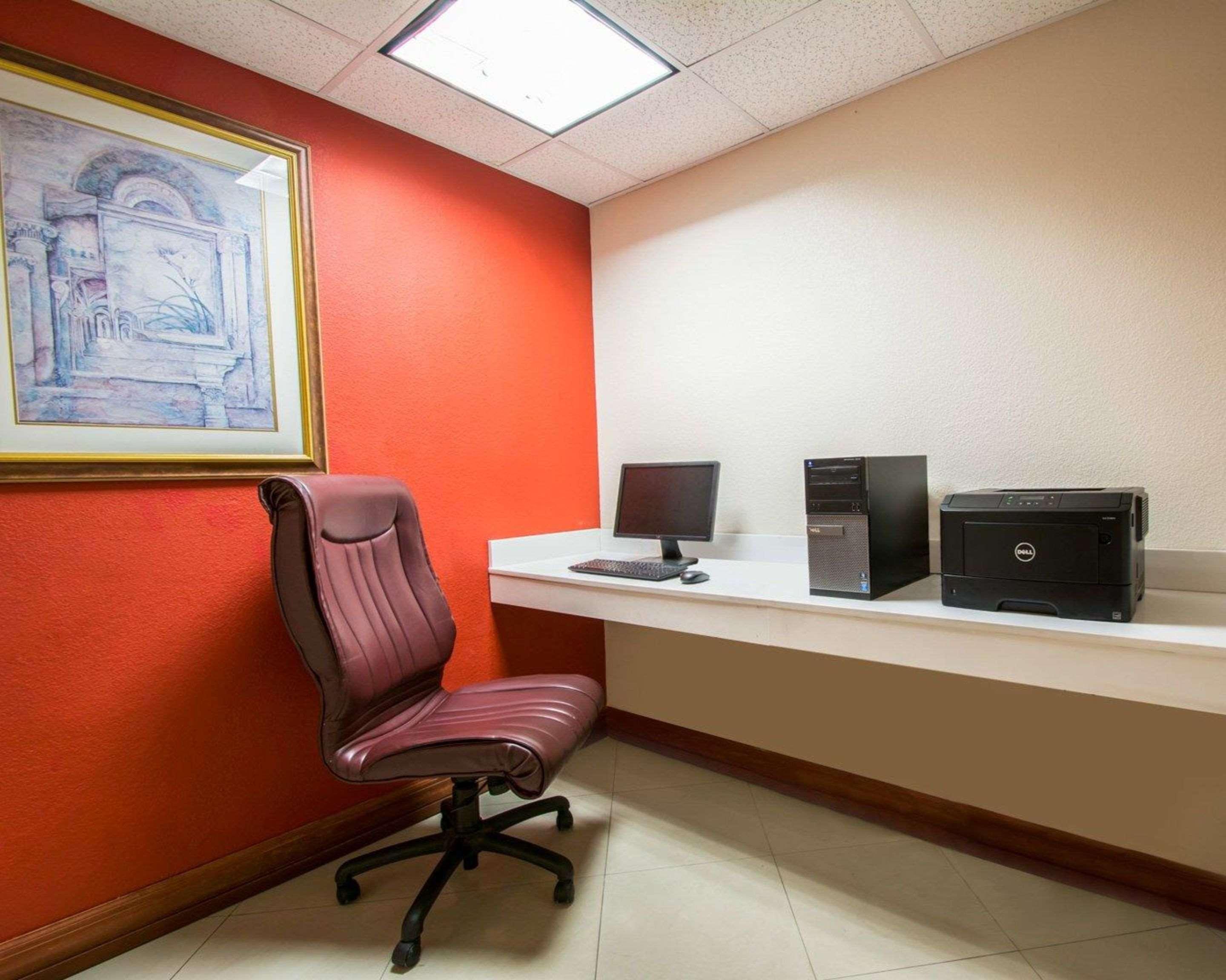 Comfort Pierce I-95 Hotel