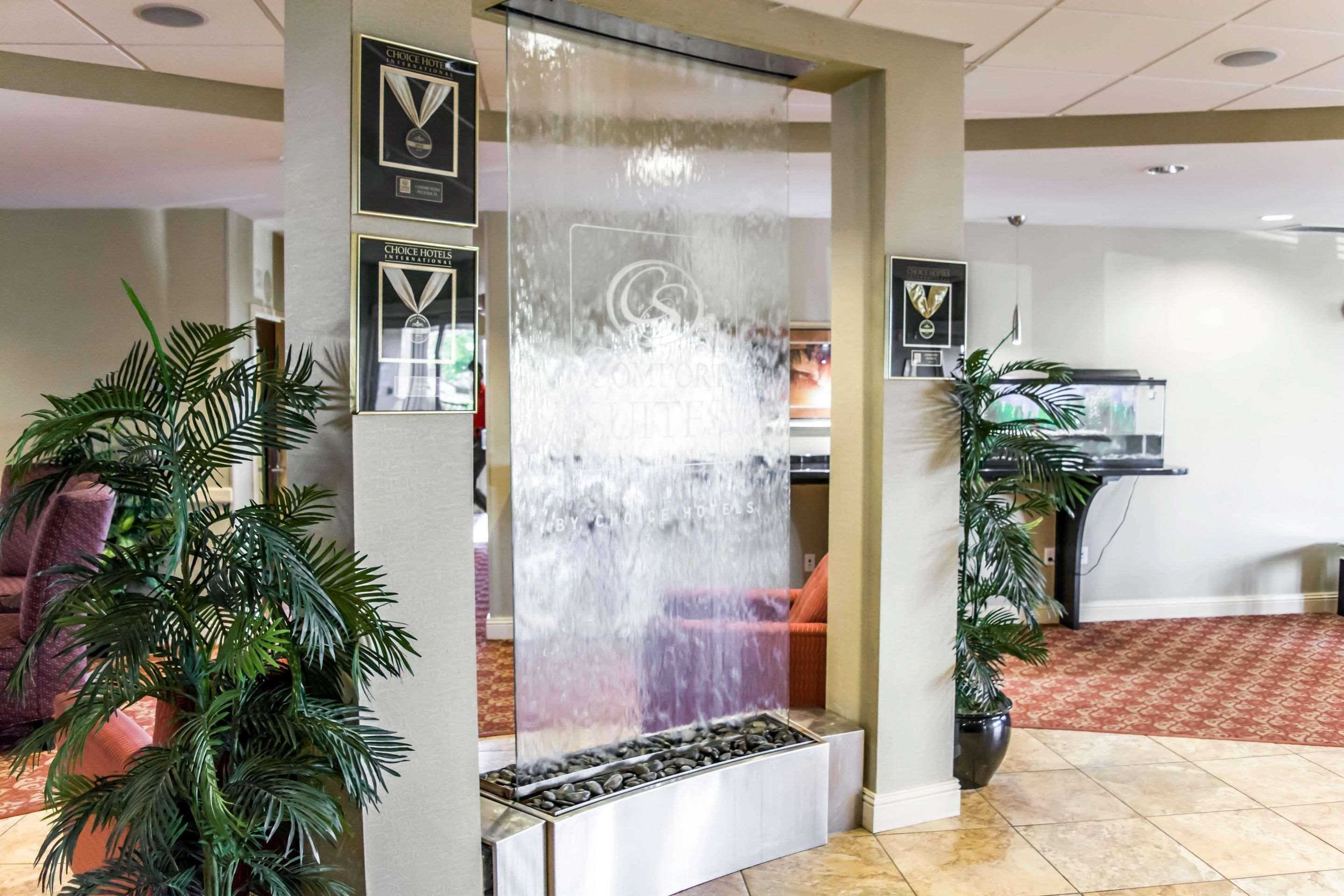 Hotel Comfort - Melbourne 2*
