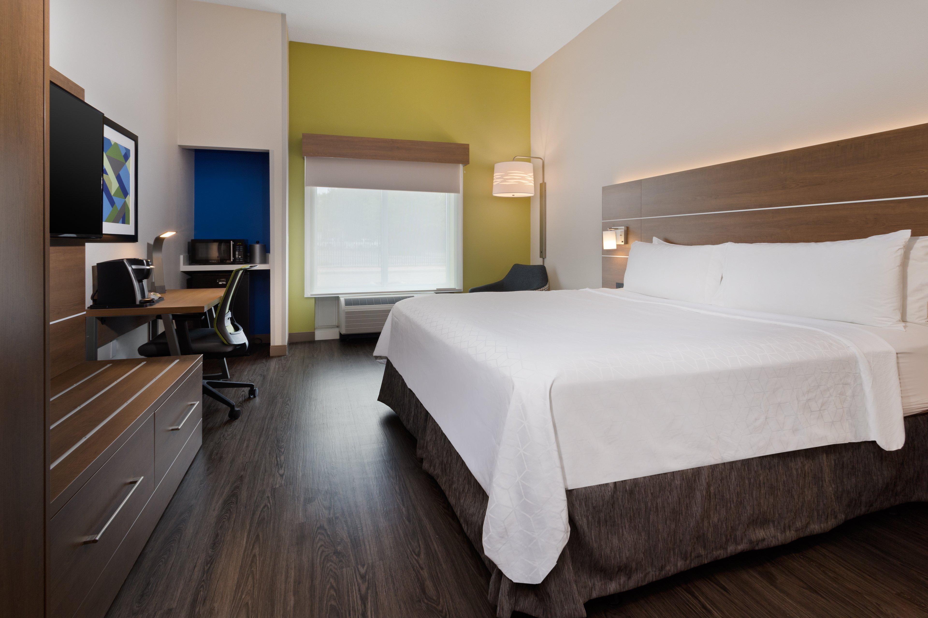 Hotel Express & Largo-clearwater By Ihg
