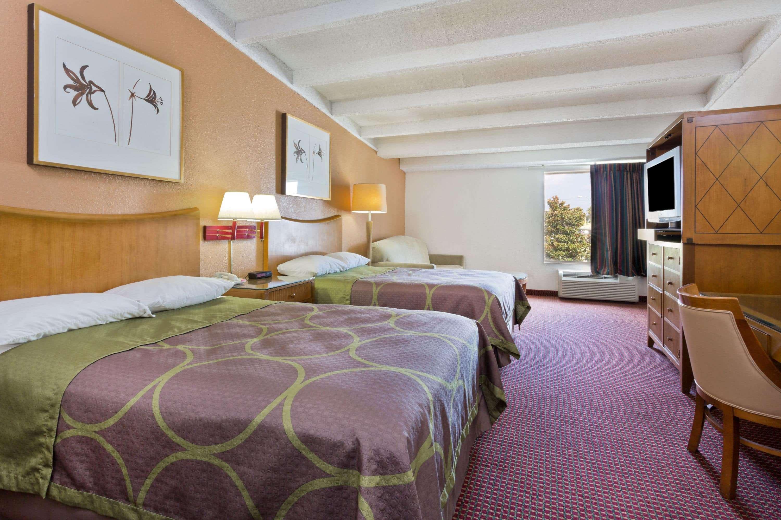 Super 8 By Wyndham Motel 2*