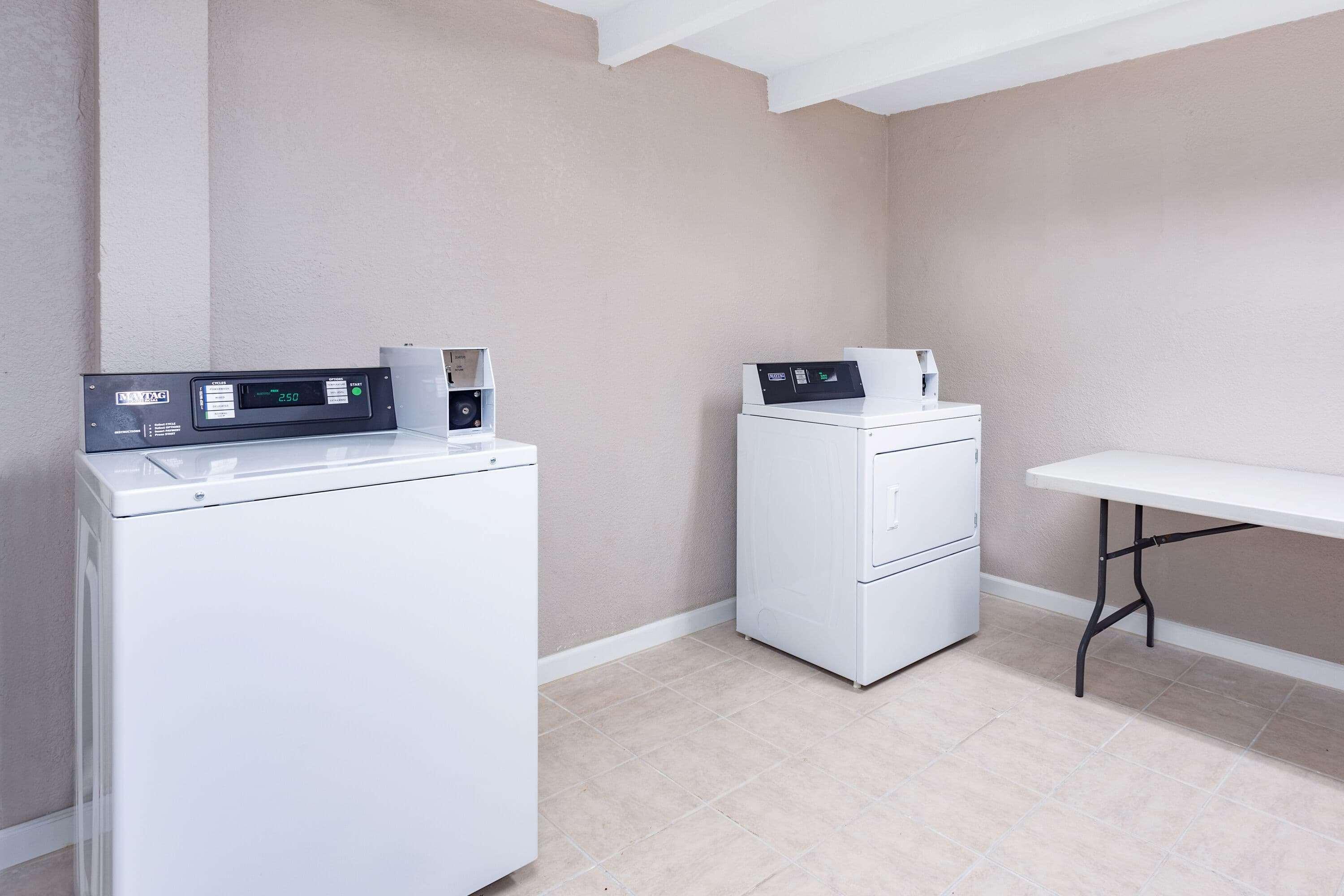 Super 8 By Wyndham Motel 2*
