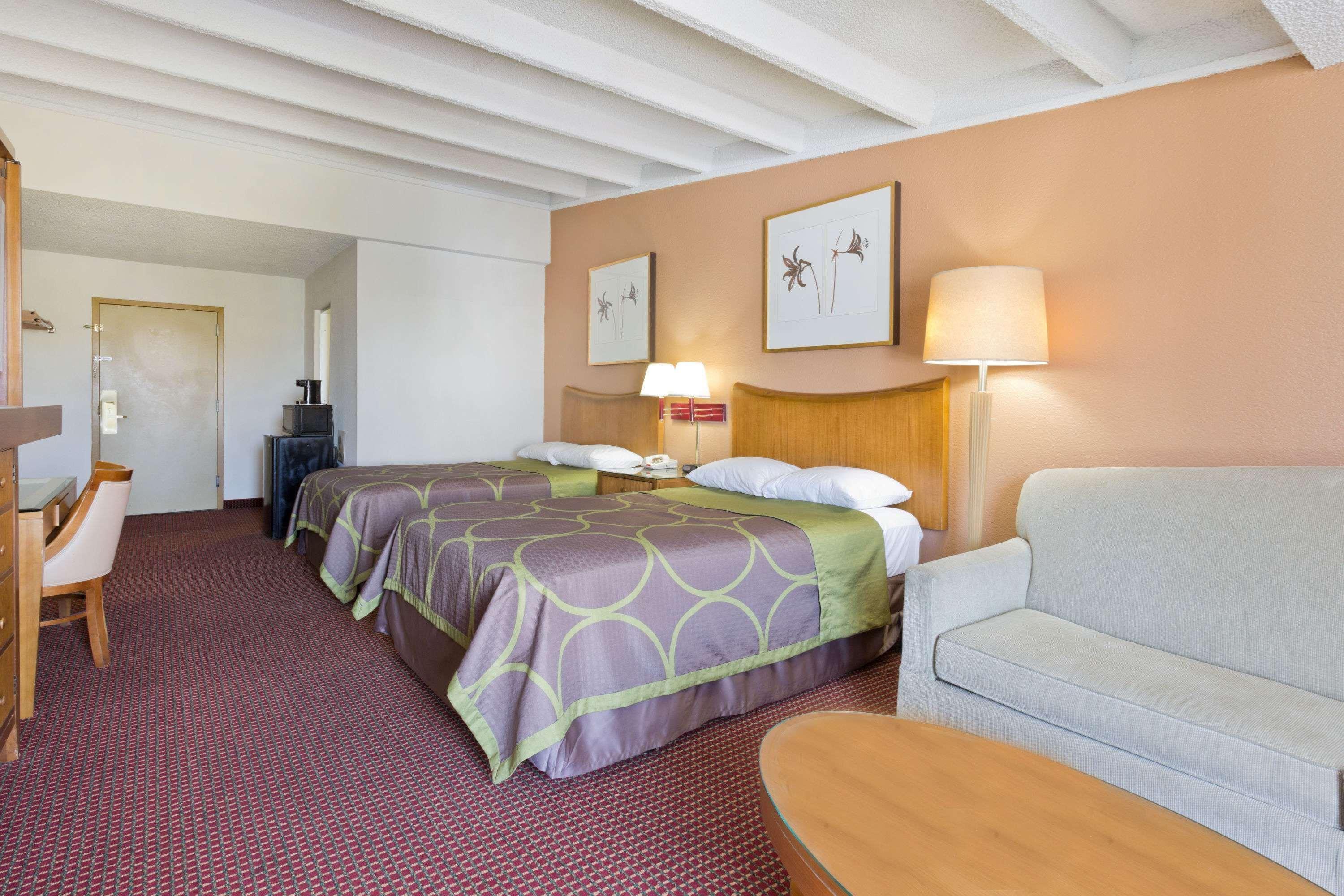 Motel Super 8 By Wyndham Melbourne