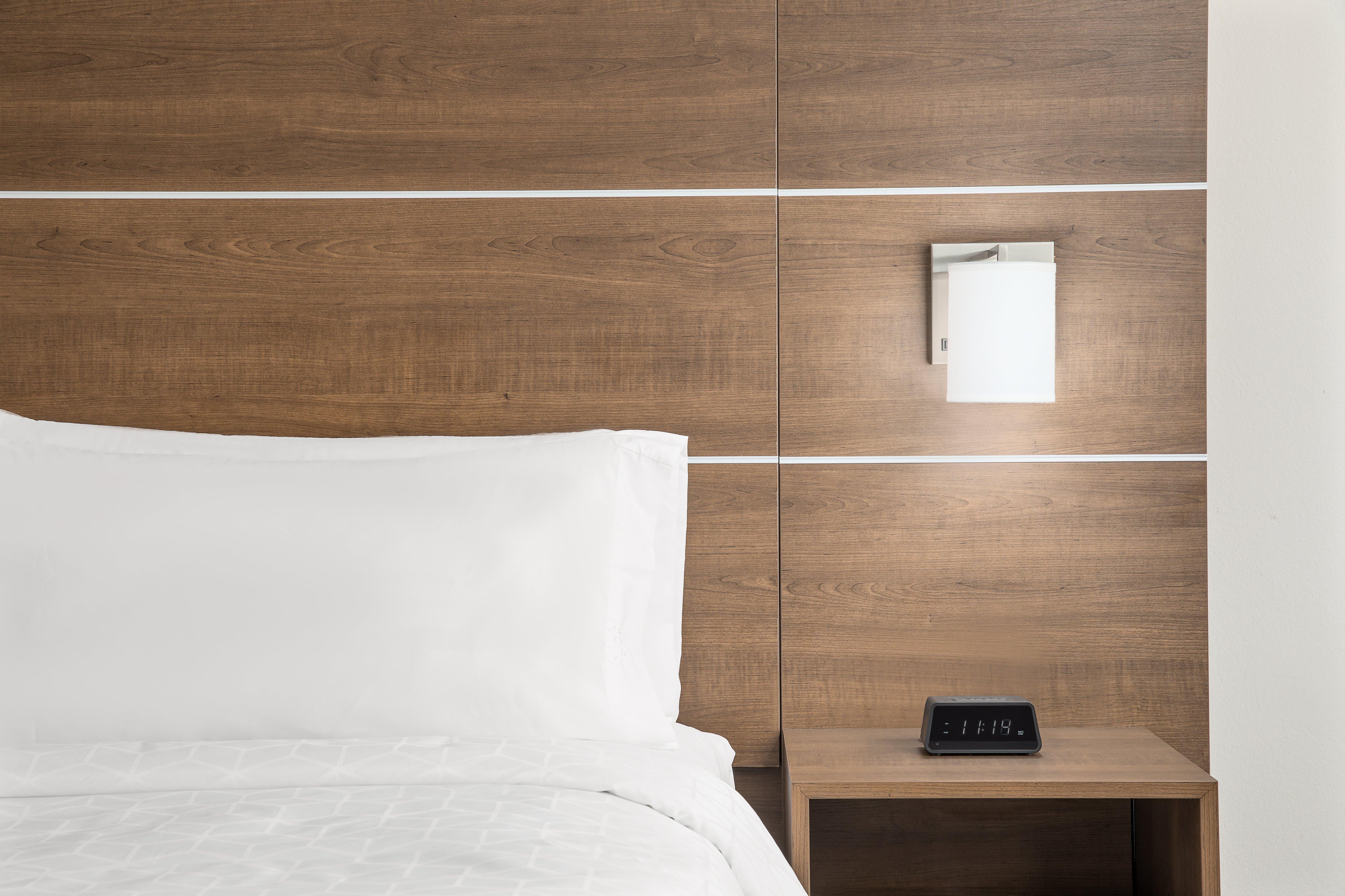 Hotel Express & By Ihg Palm Bay