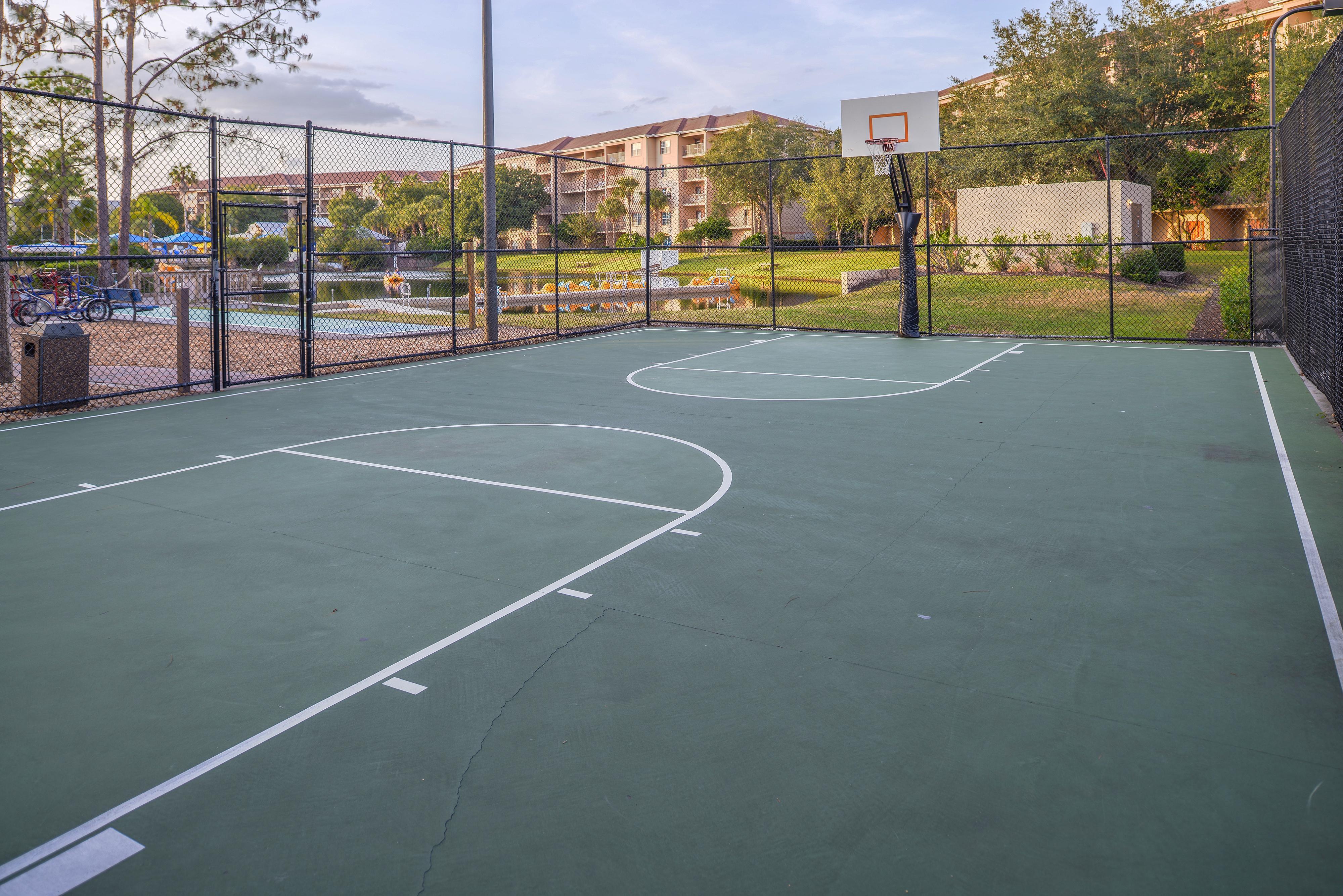 Hilton Vacation Club Aqua Sol Orlando West Four Corners