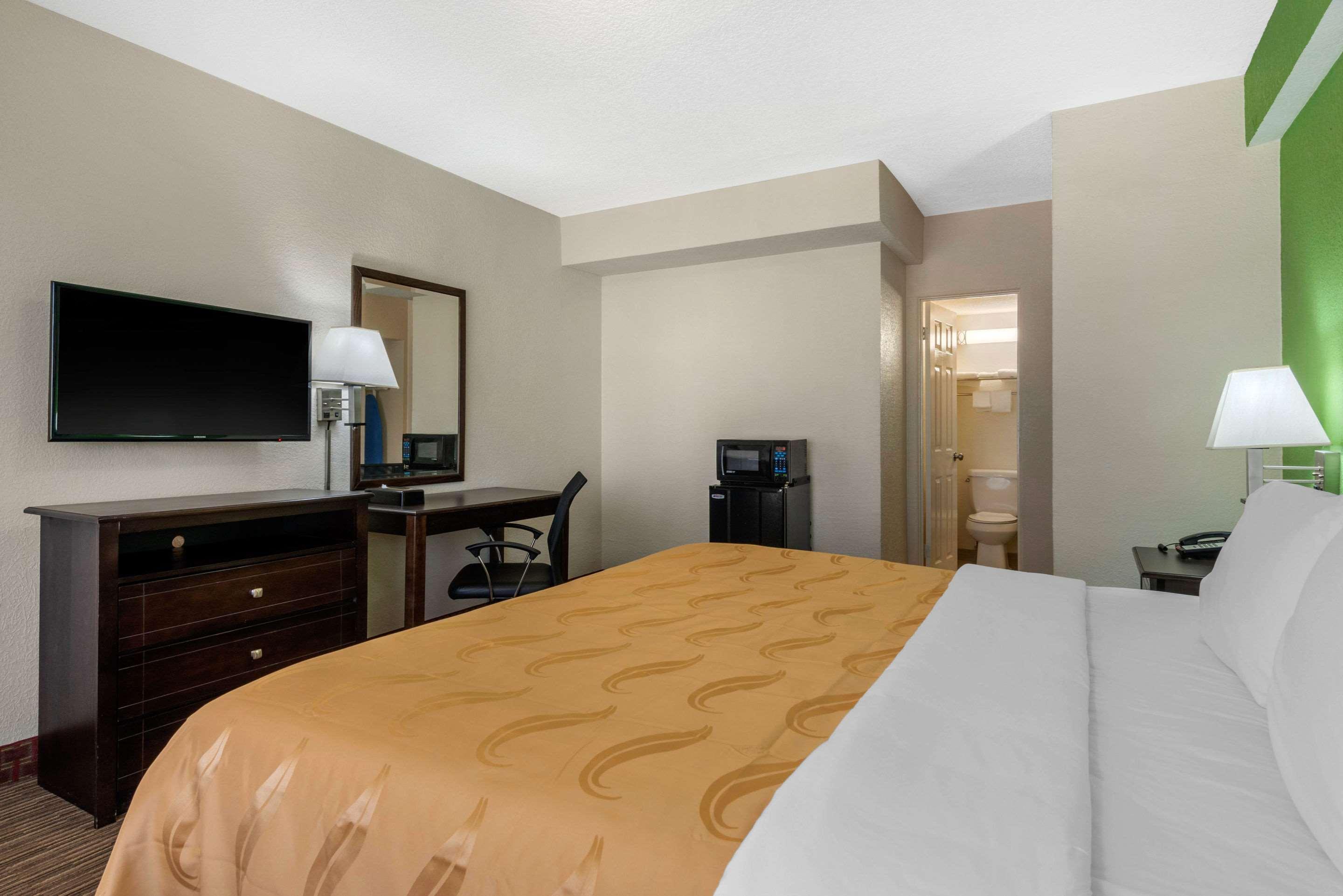 Quality Daytona Oceanfront 2* Daytona Beach