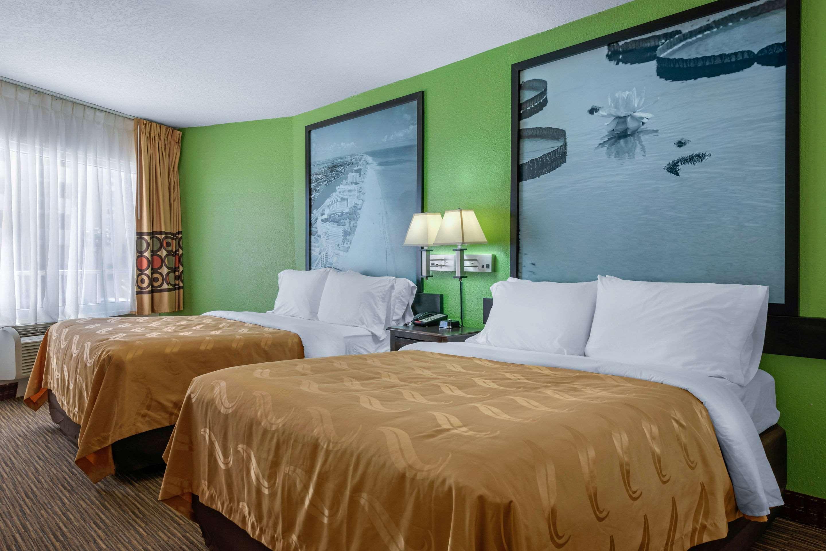 Quality Daytona Oceanfront 2*