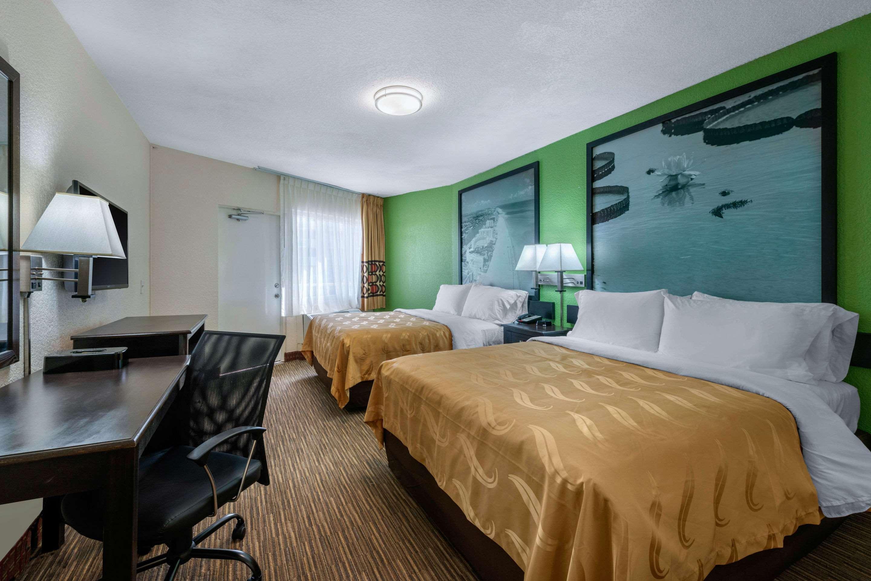 Inn Quality Daytona Oceanfront Daytona Beach