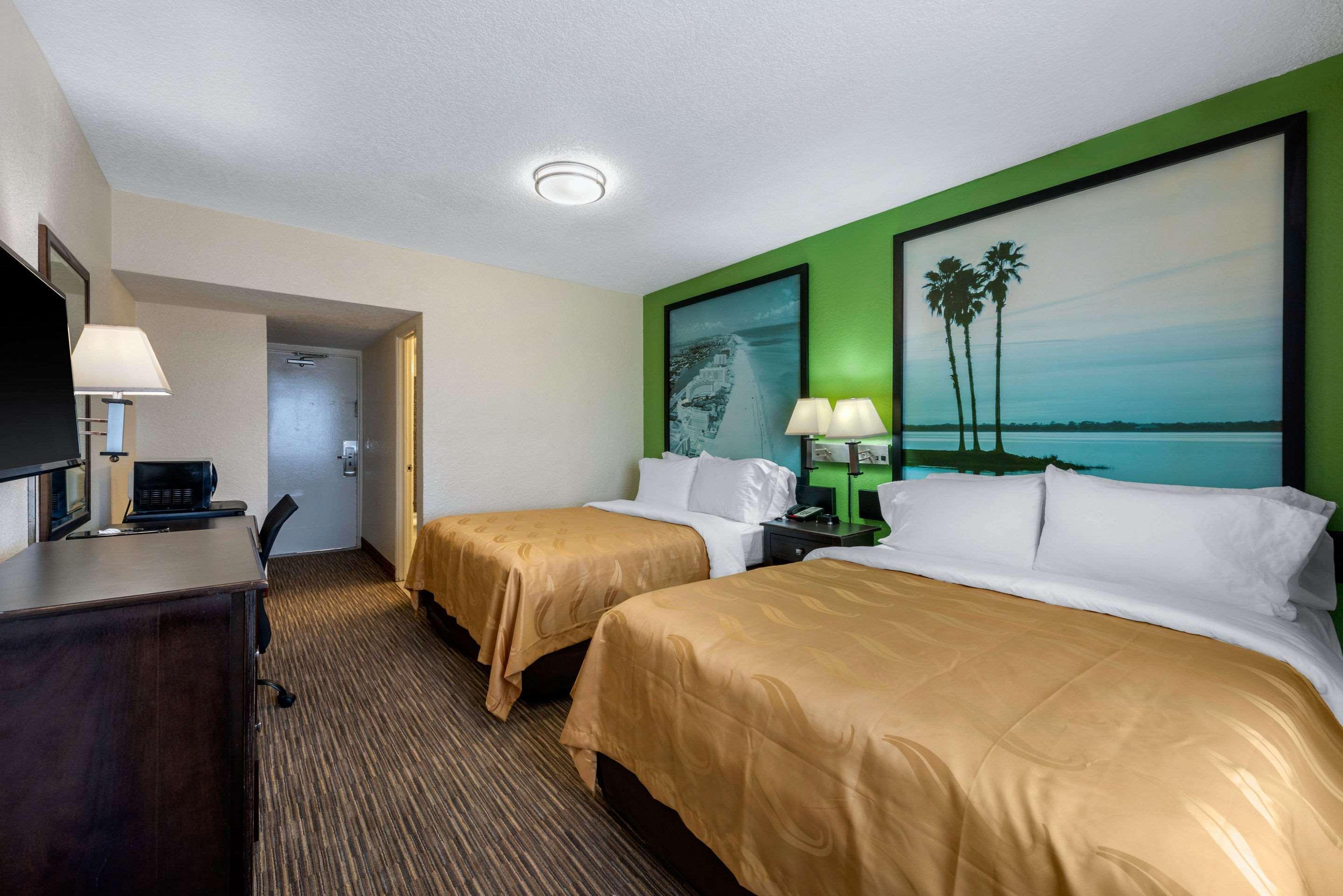 Quality Daytona Oceanfront Inn 2*