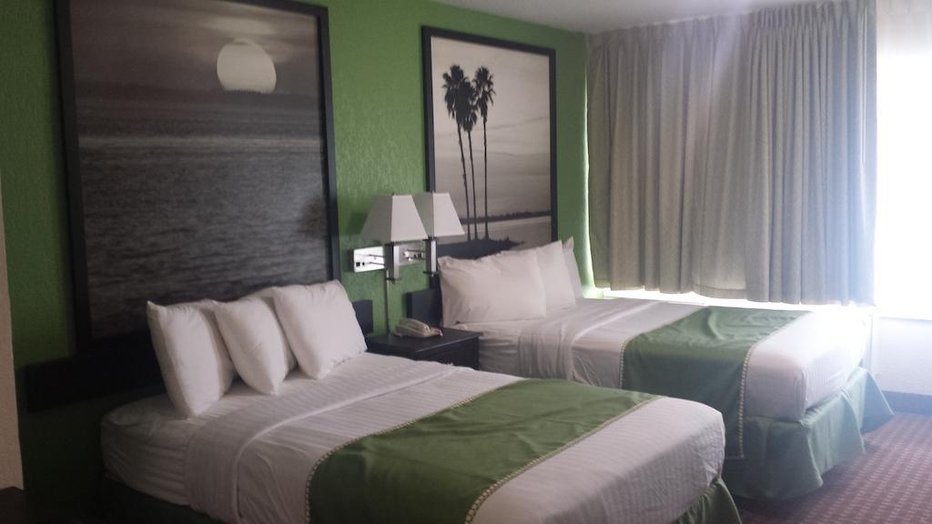 Inn Quality Daytona Oceanfront Daytona Beach