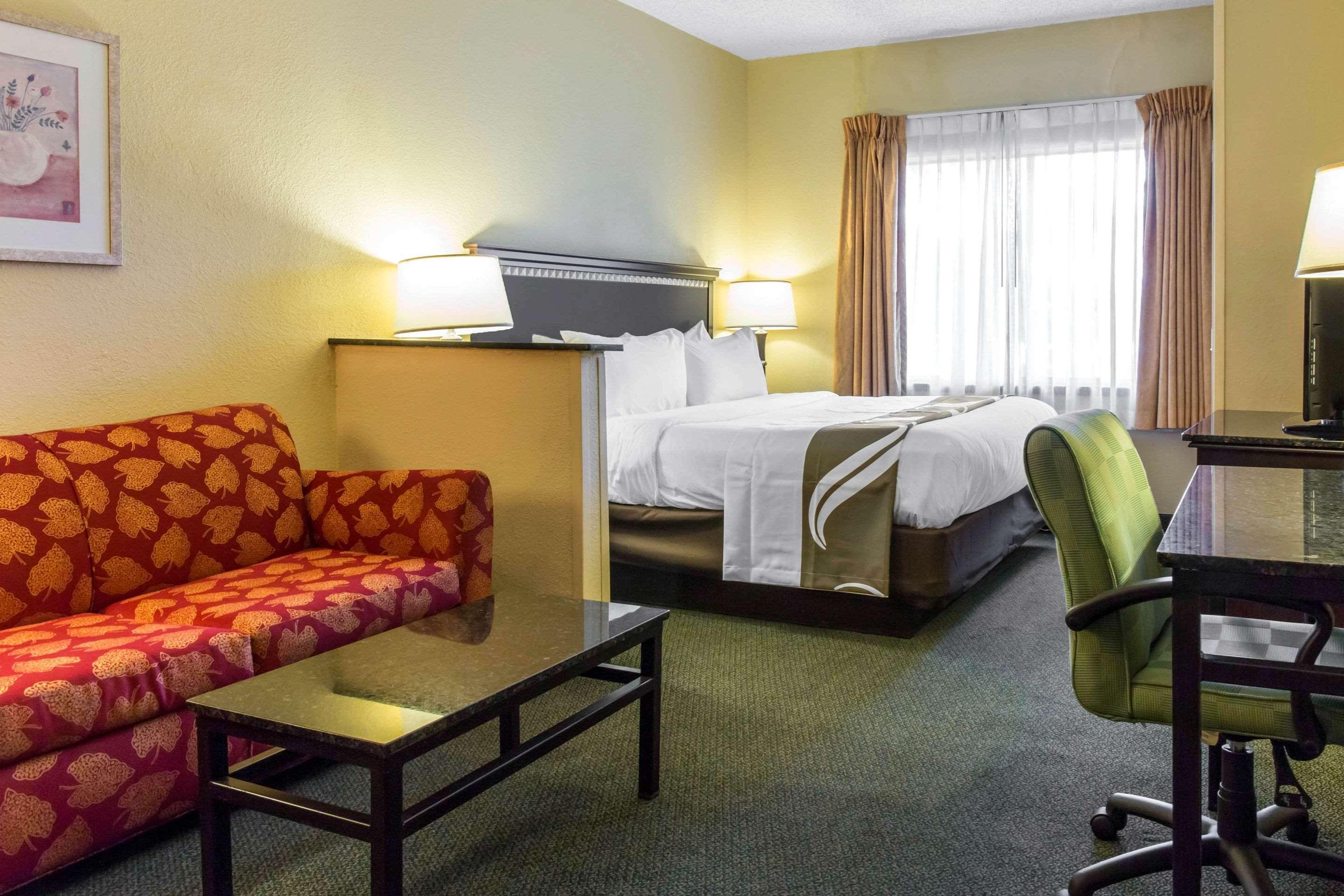 Mi Casa Hotel