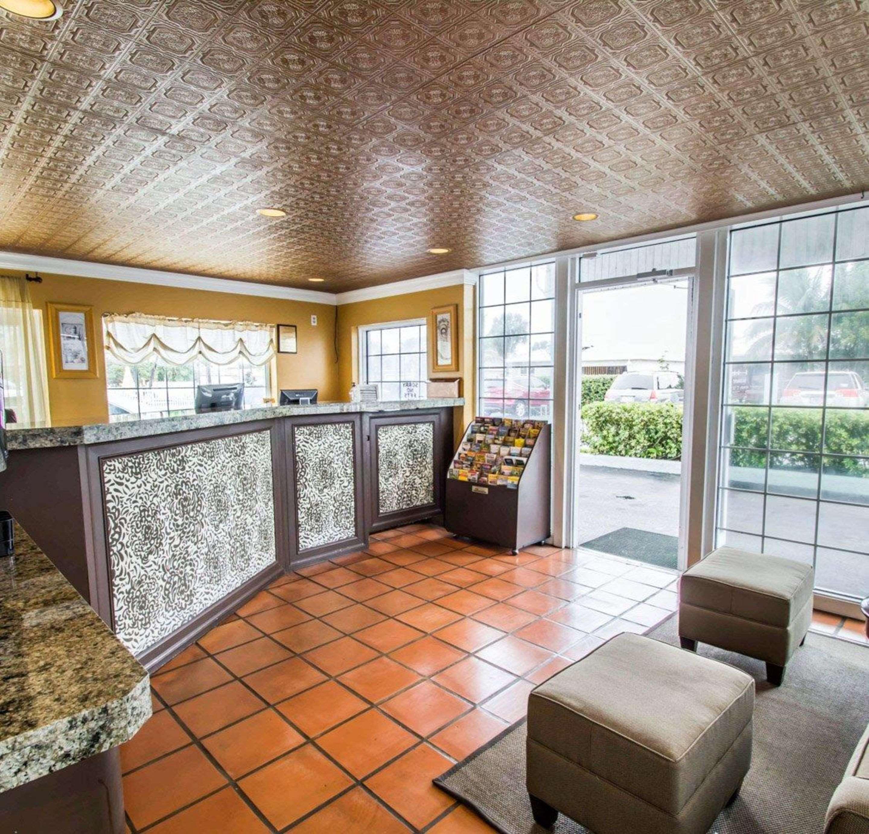 Lodge Econo Cocoa - Near The Port