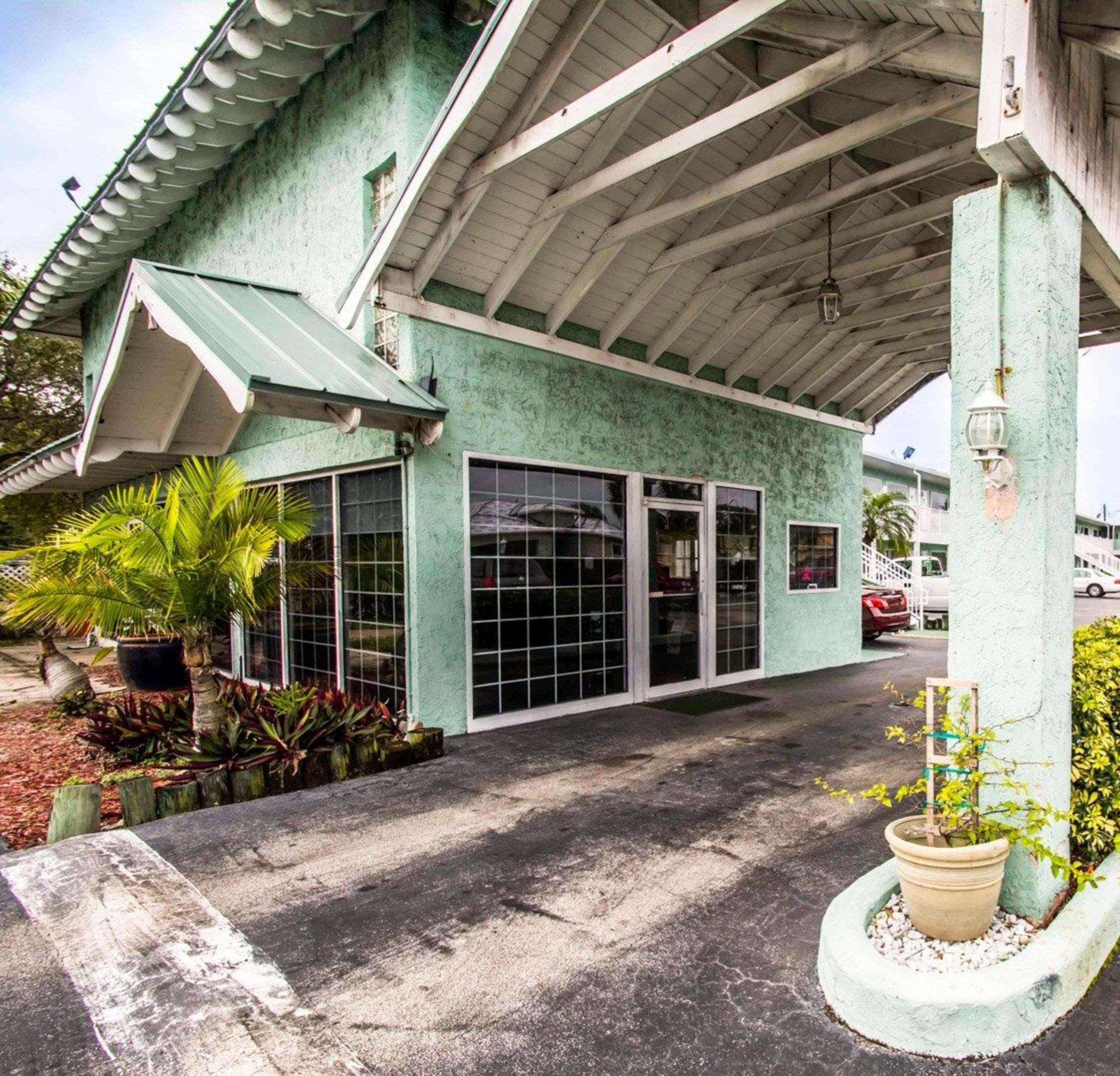 Lodge Econo Cocoa - Near The Port Cocoa Beach