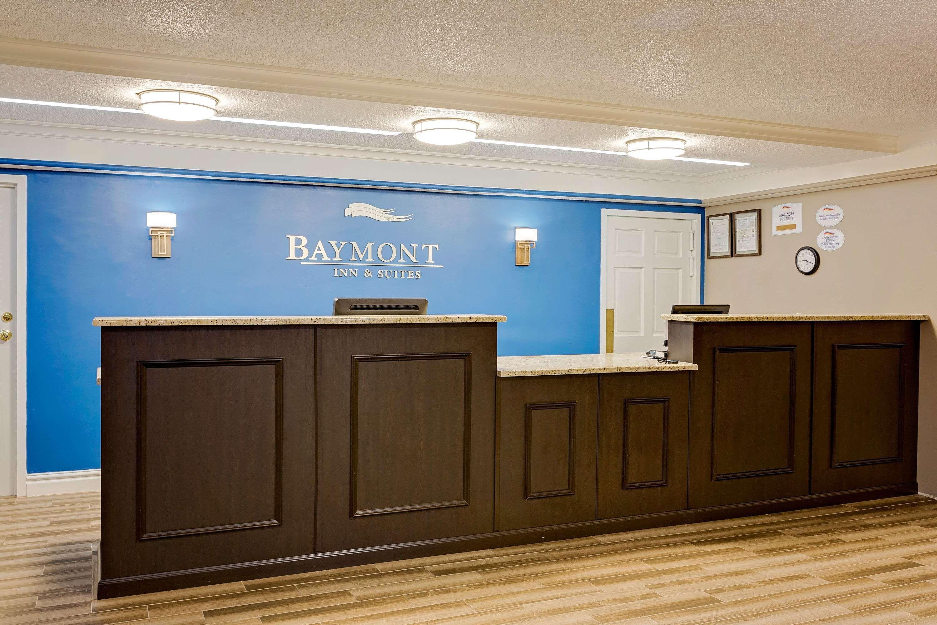 Baymont By Wyndham Orange Park Jacksonville