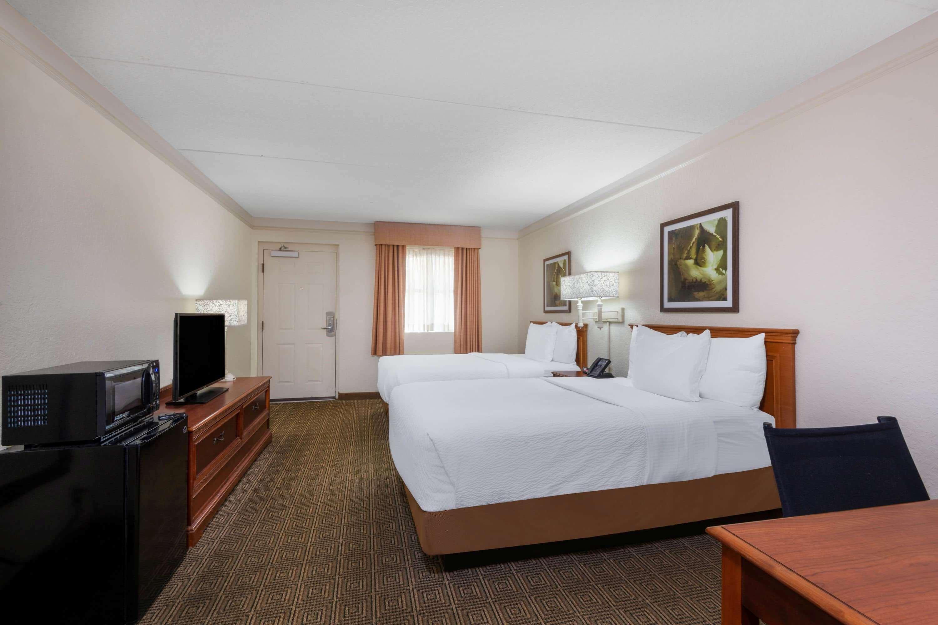 La Quinta East Deerfield - Boca Raton Hotel