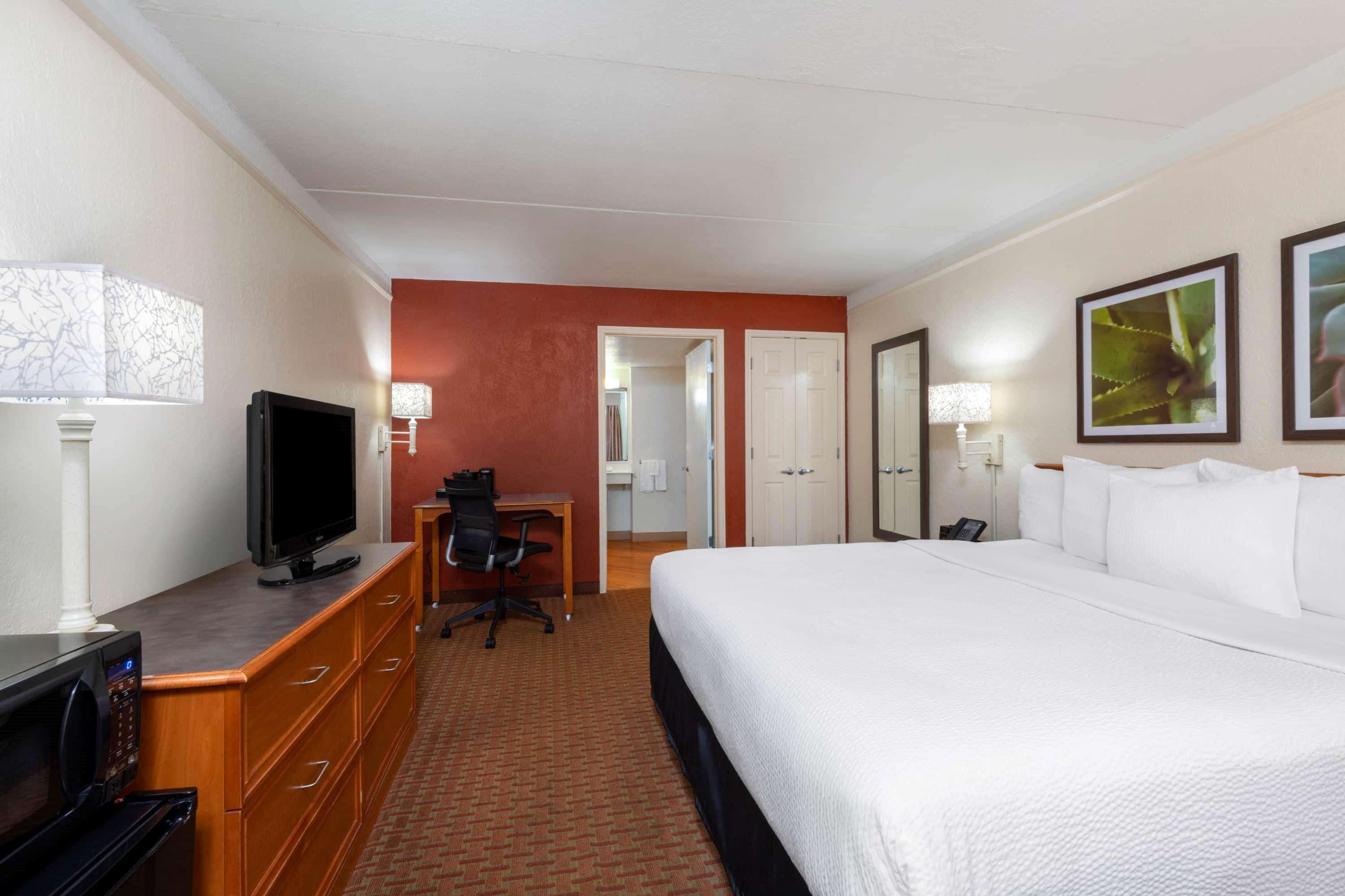 La Quinta East Deerfield - Boca Raton Hotel Deerfield Beach