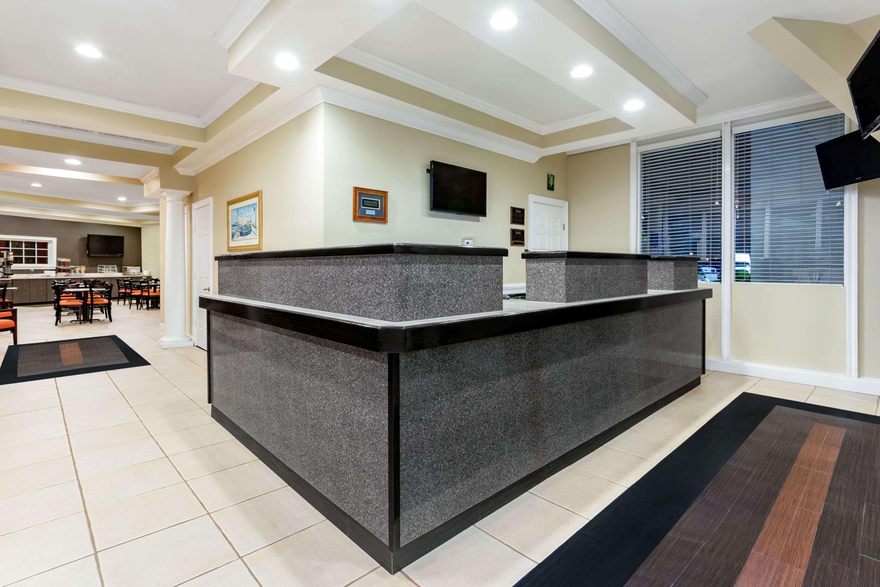Travelodge By Wyndham Hotel
