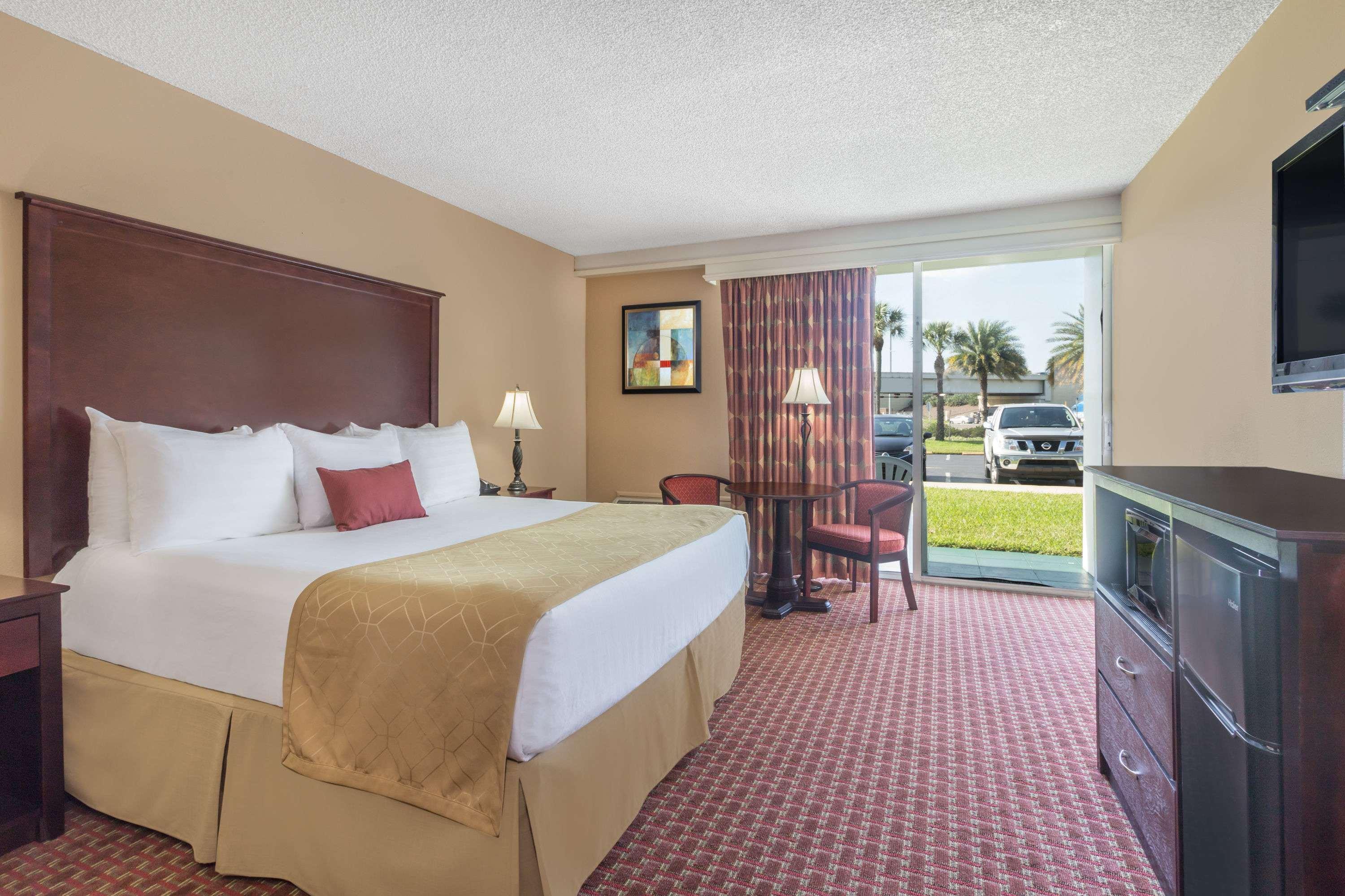 Travelodge By Wyndham Hotel
