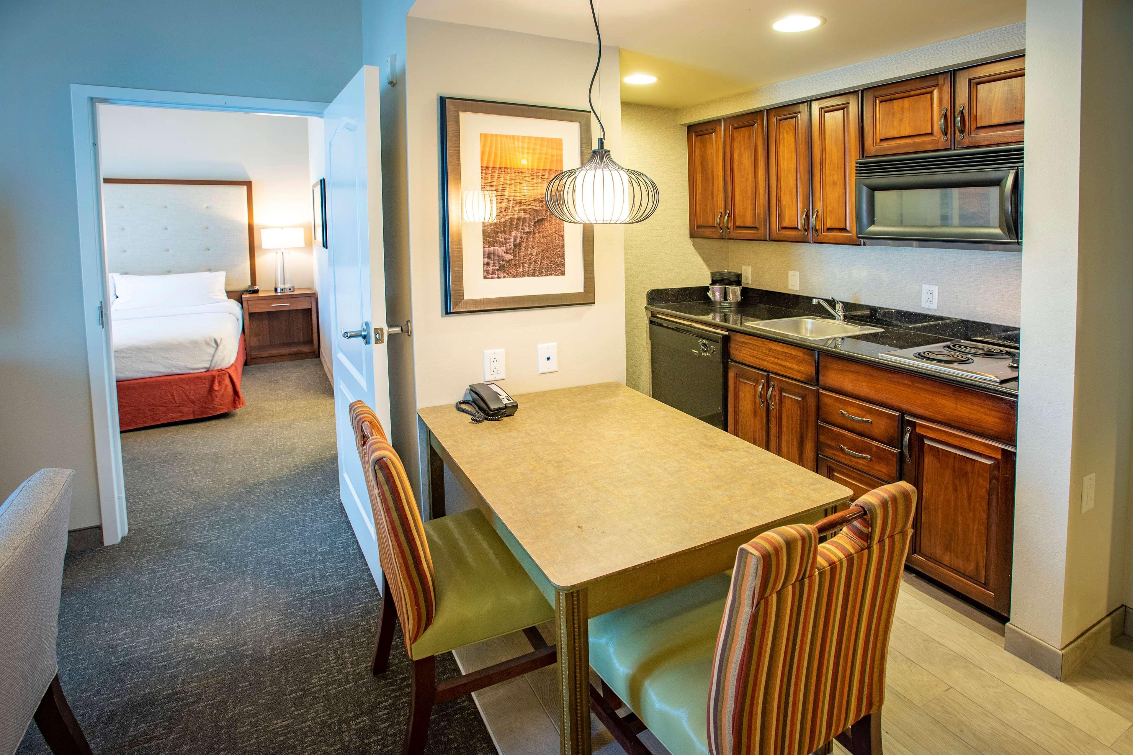 Pensacola Suites Hotel