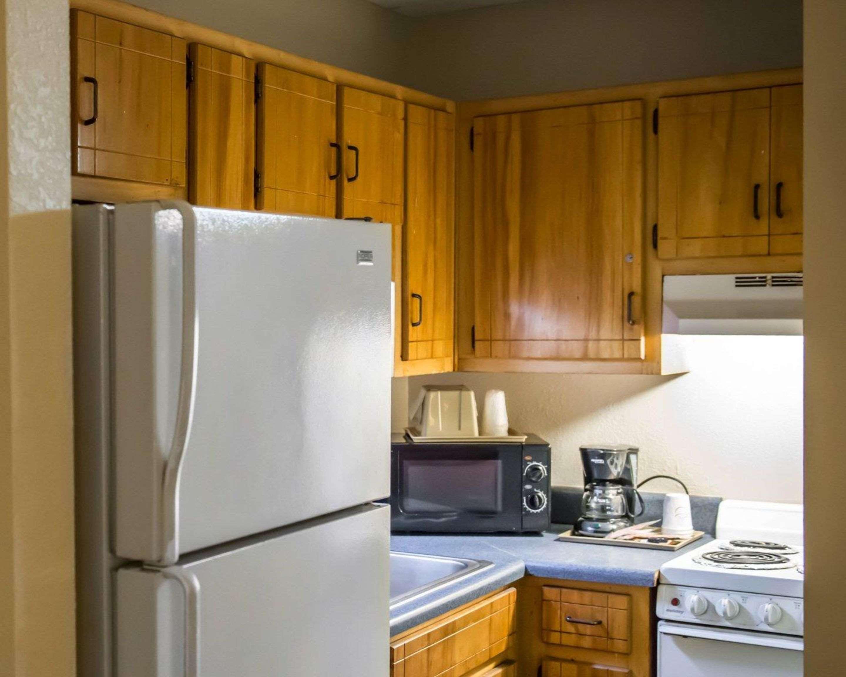 Lodge Econo