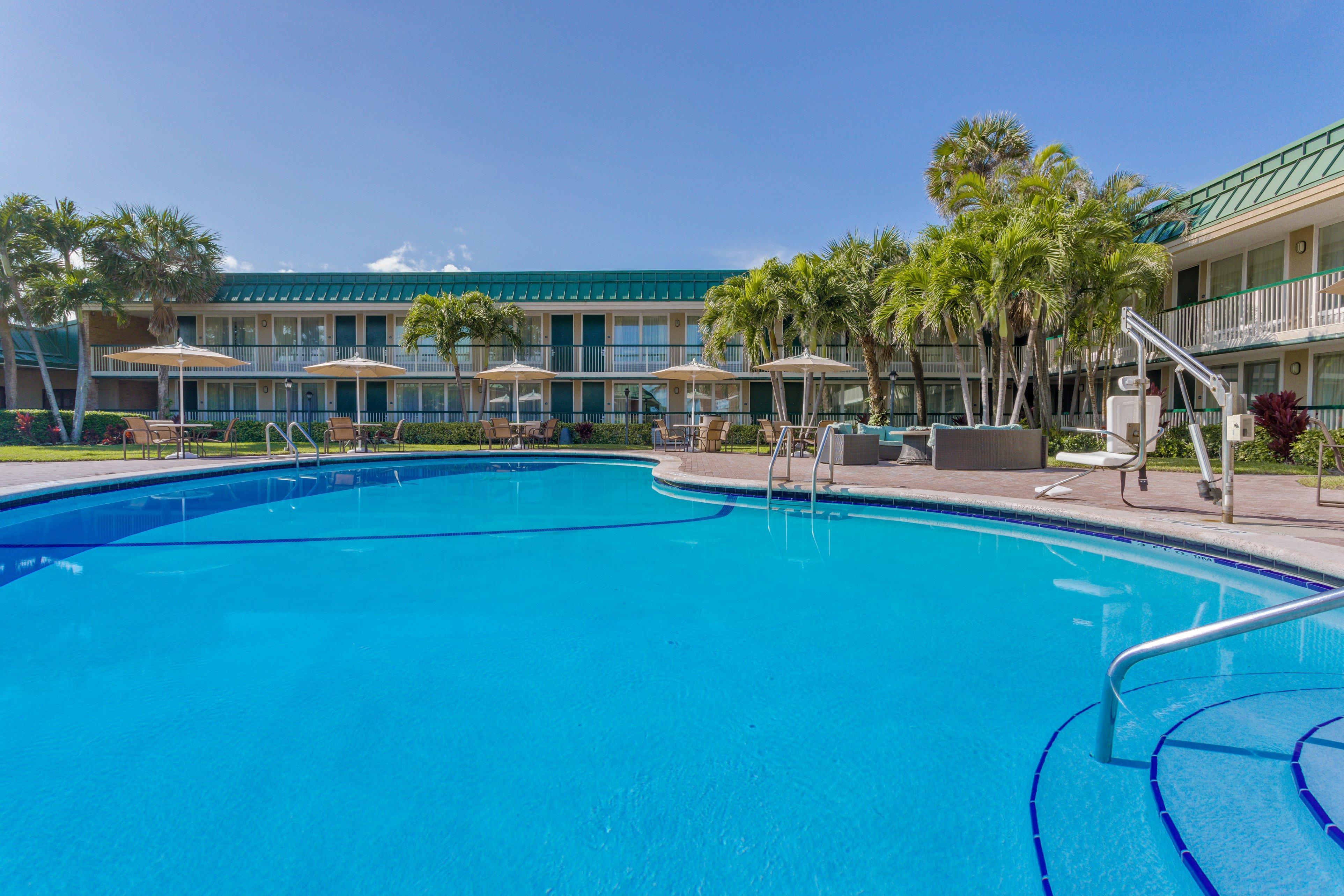 Resort Ocean Breeze Vero