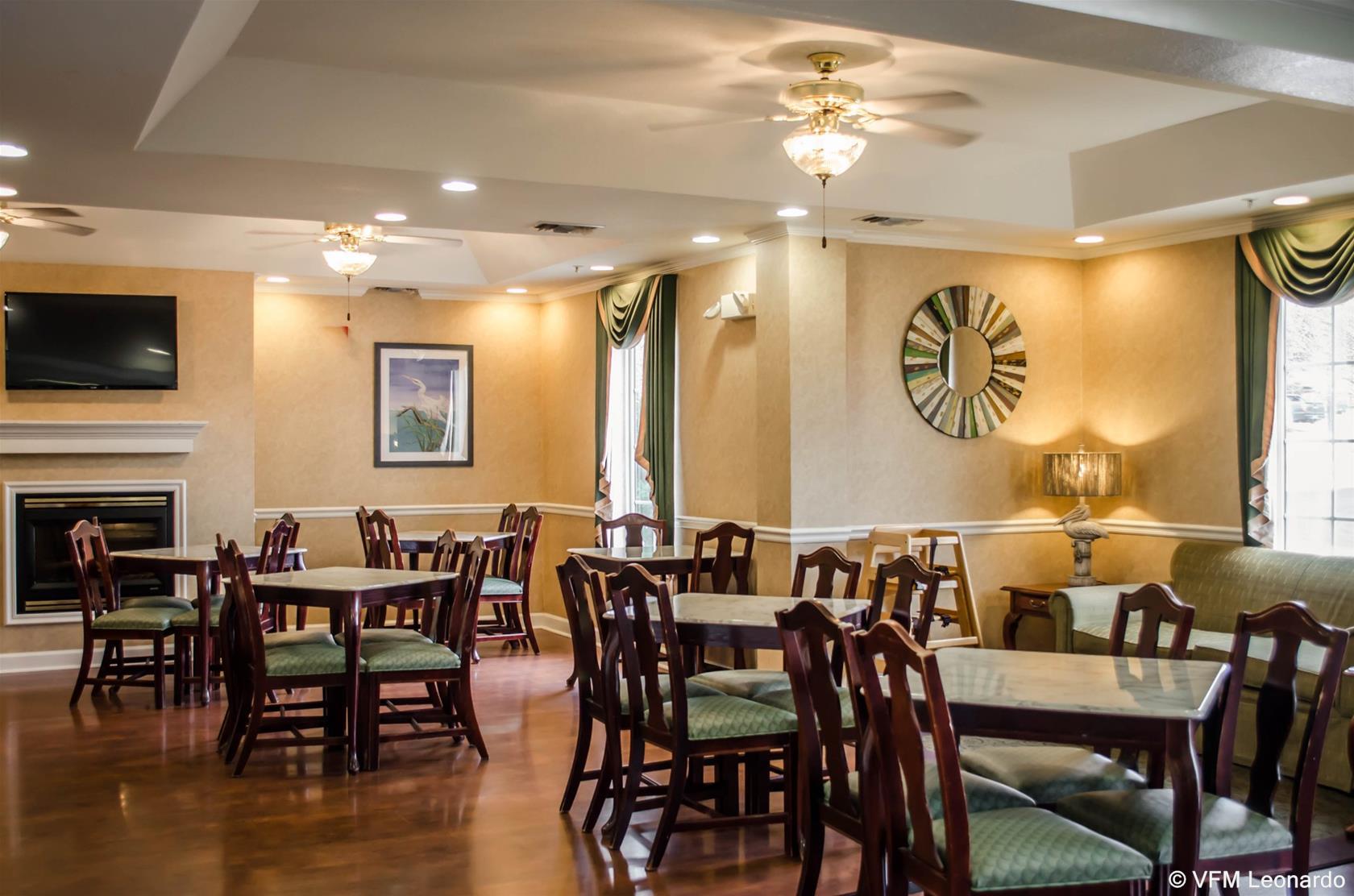 The White House Inn 2*
