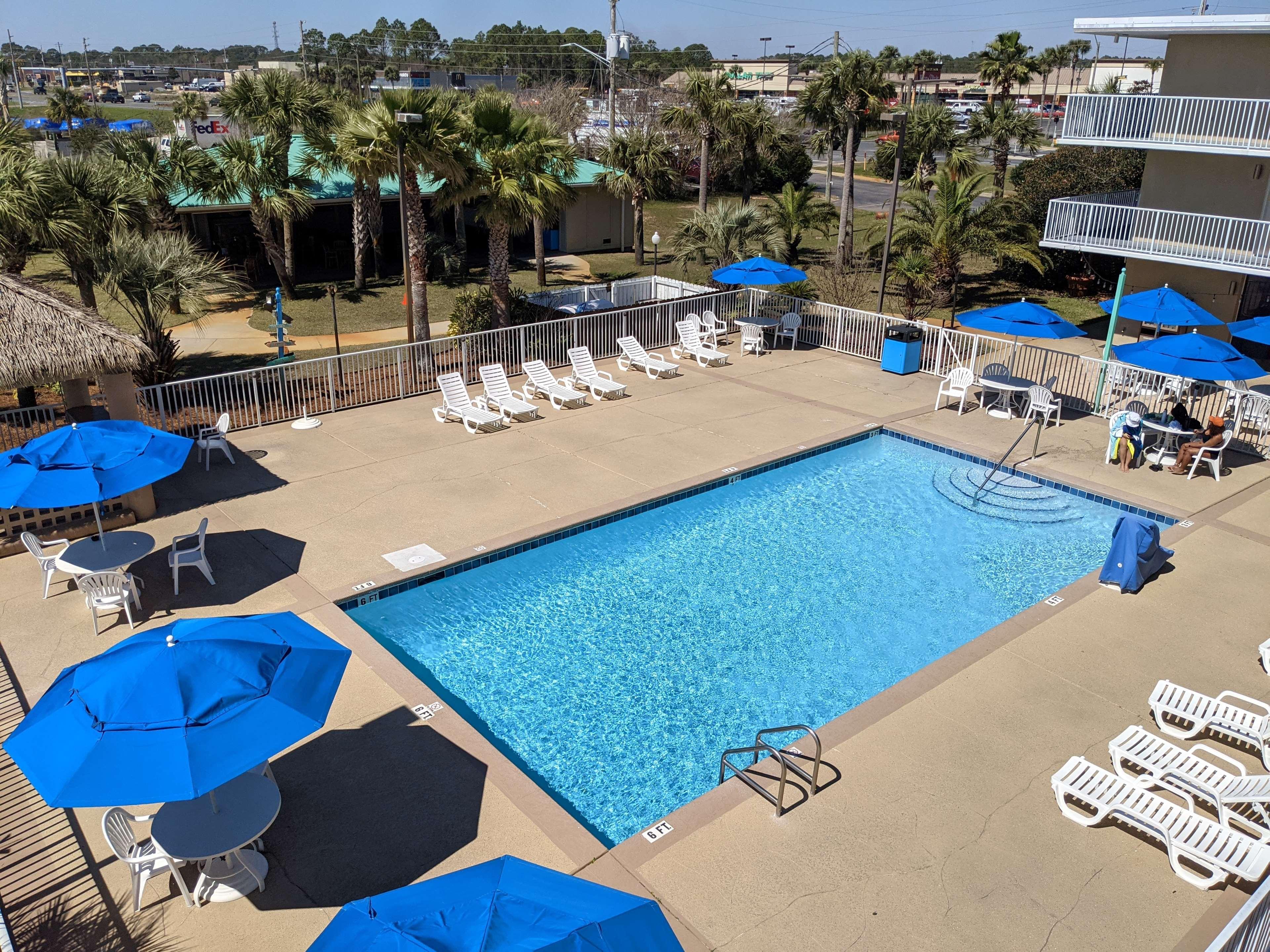 Western Waterfront 3* Navarre