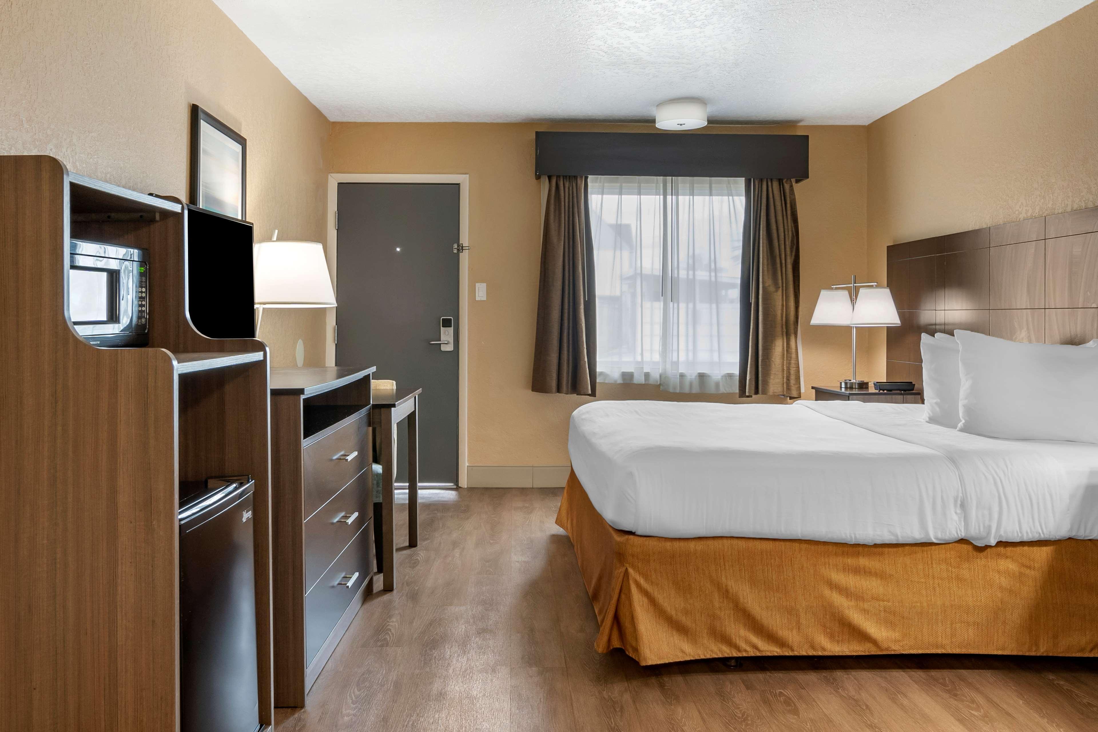 Hotel Western Space Shuttle Titusville