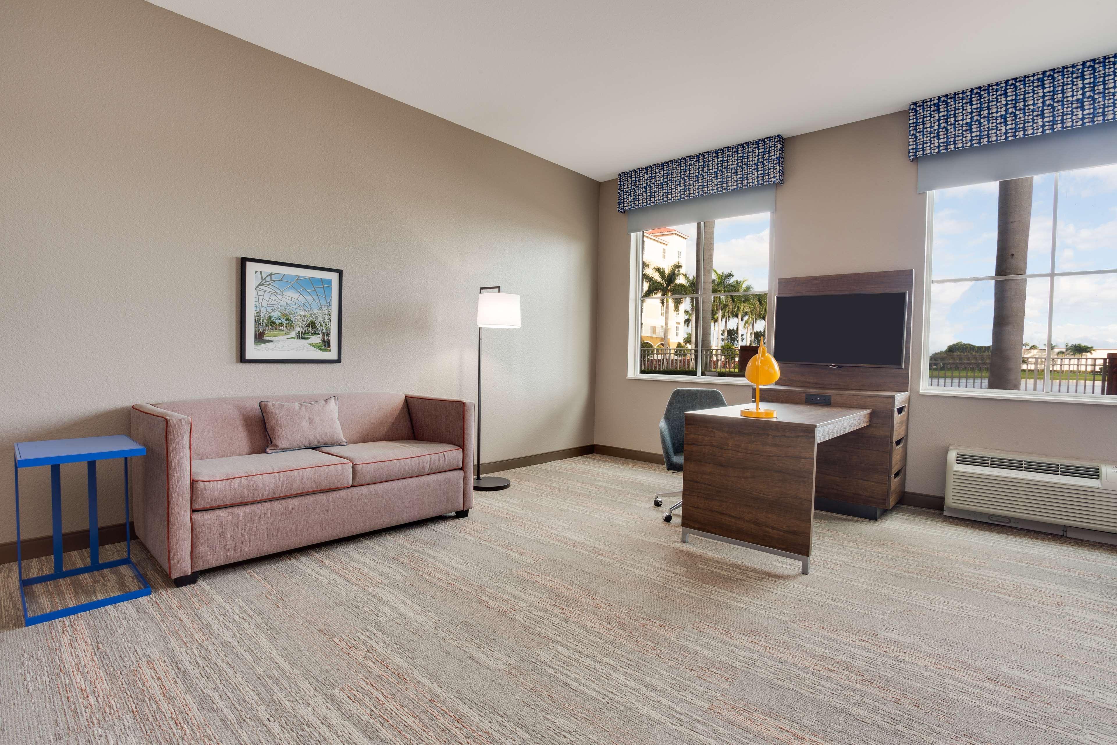 Hampton & Lauderdale - Hotel
