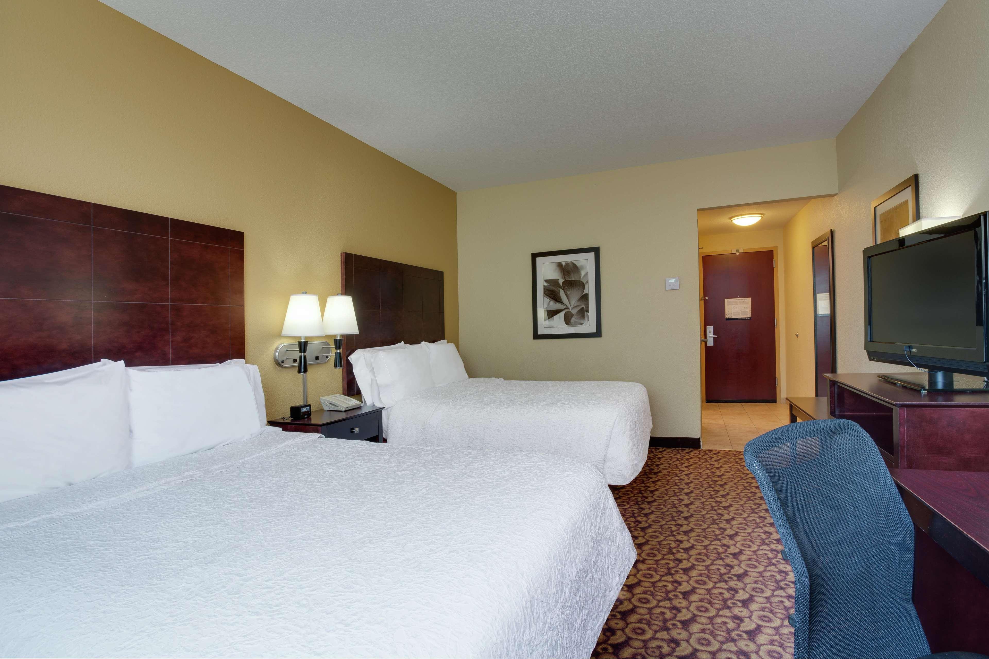 Hotel Hampton & Lauderdale - 3*