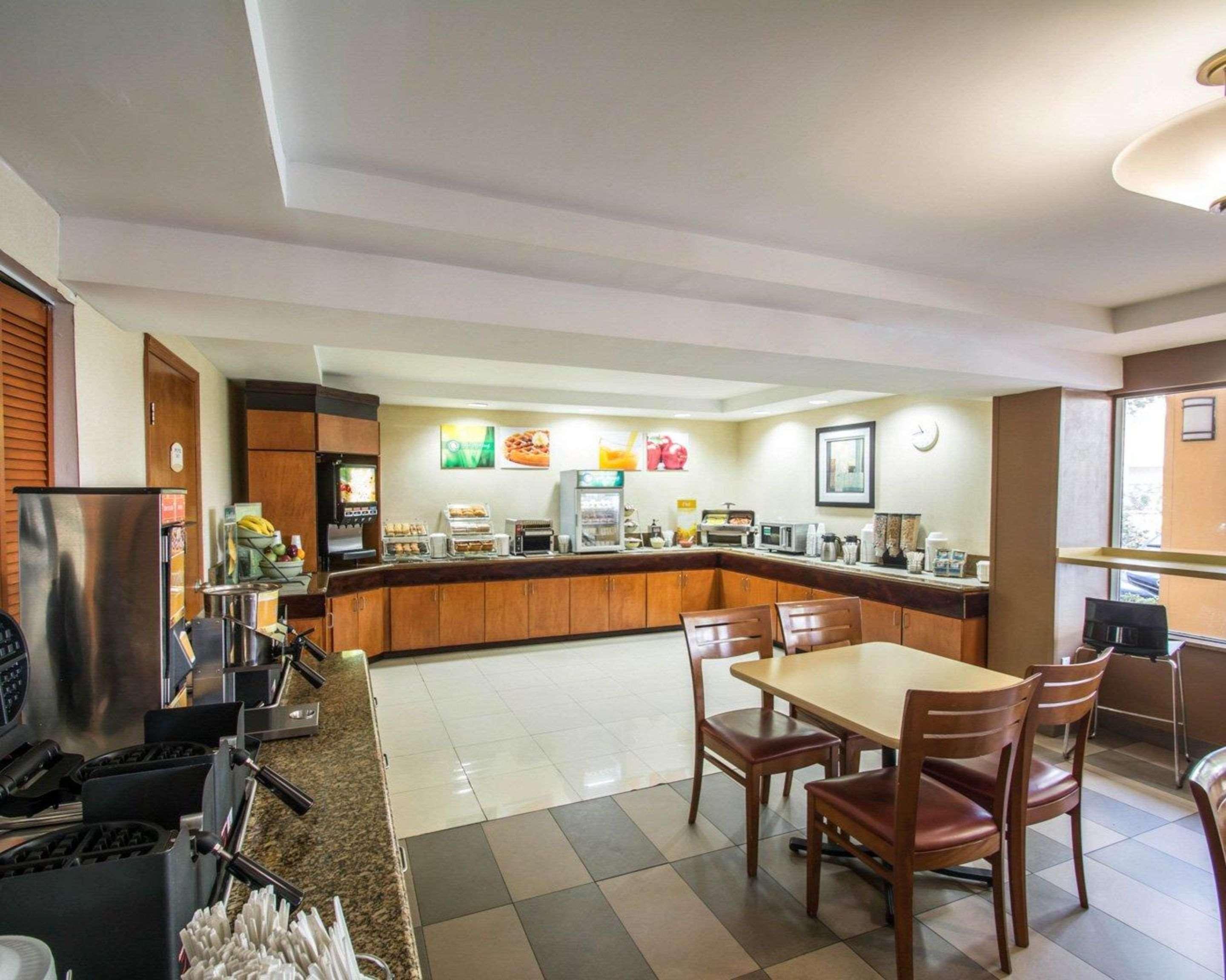 Inn Quality Miami Airport -