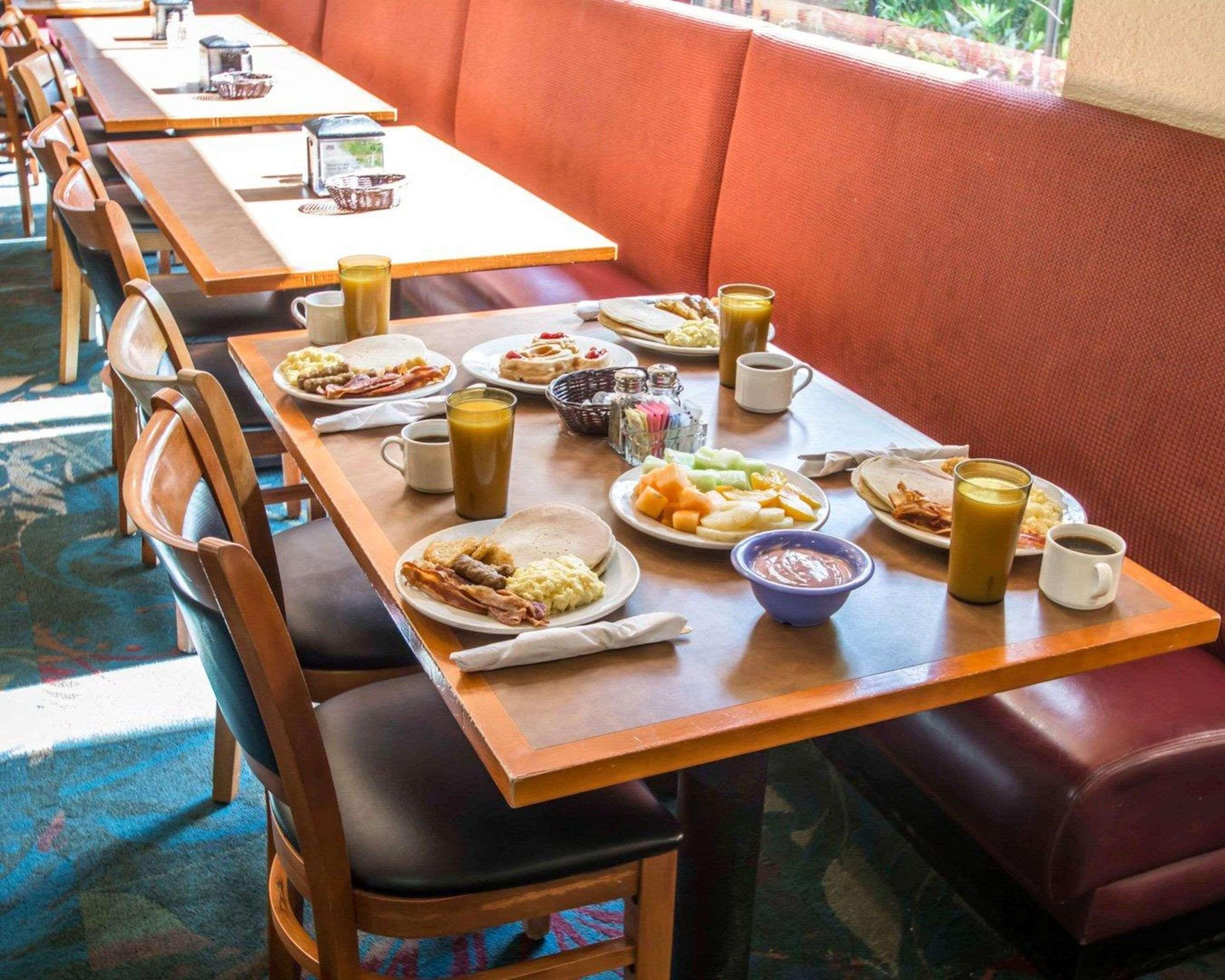 Rosen Buena Vista Hotel 3*