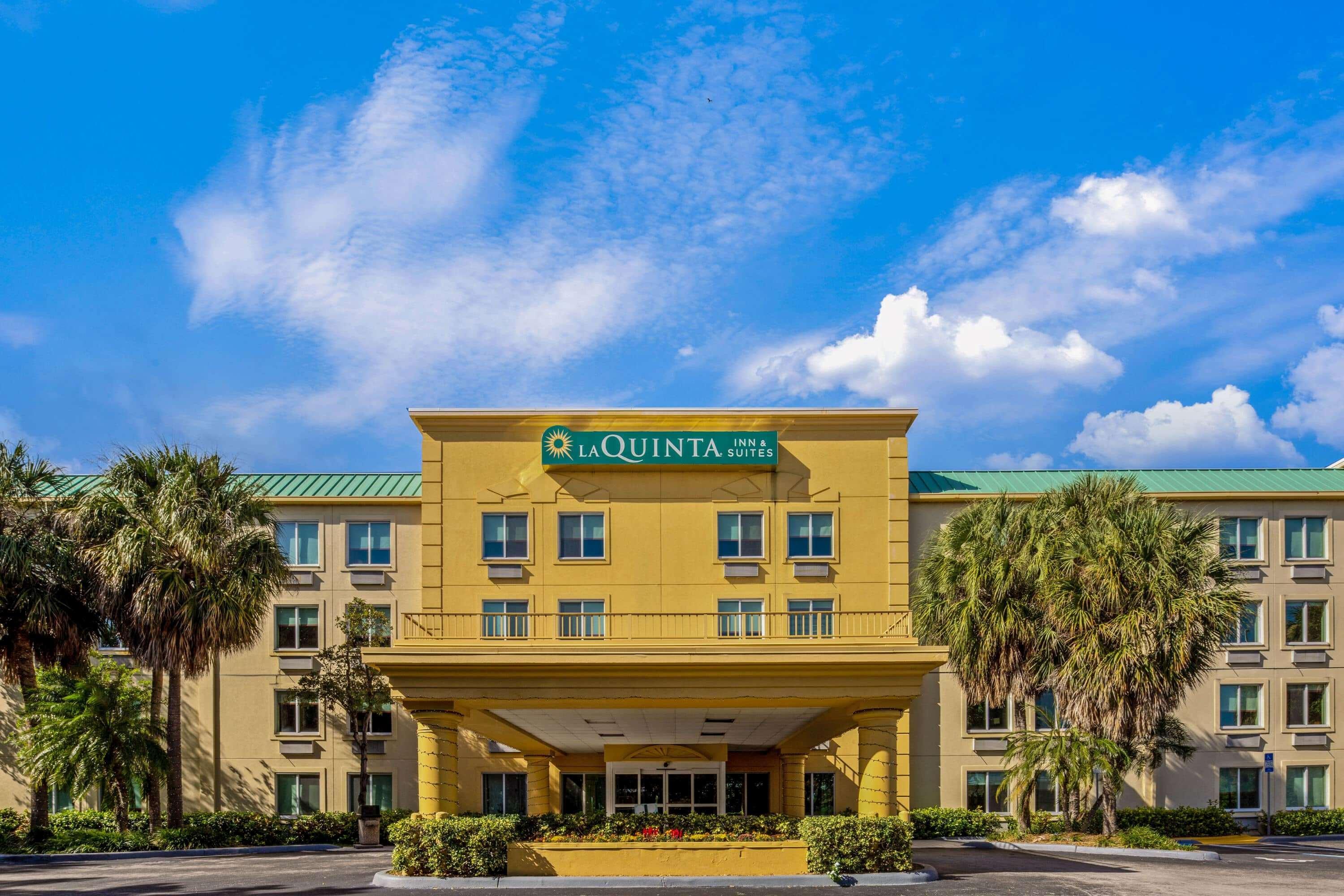 La Quinta By Wyndham Miami 3*
