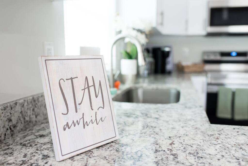 Holiday home Stylish New Mins From Downtown, Airport And Beach! West Palm Beach