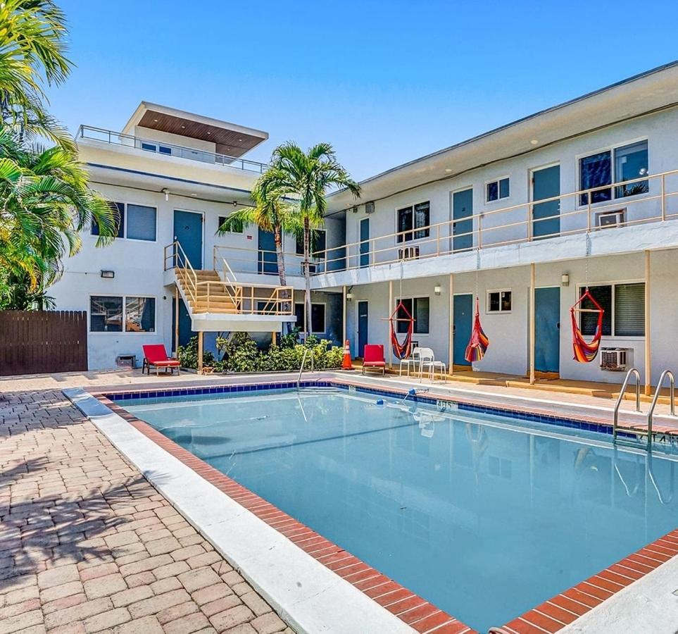 Apartment The Nook Hollywood Few Steps Away From The With Pool And Free Parking *